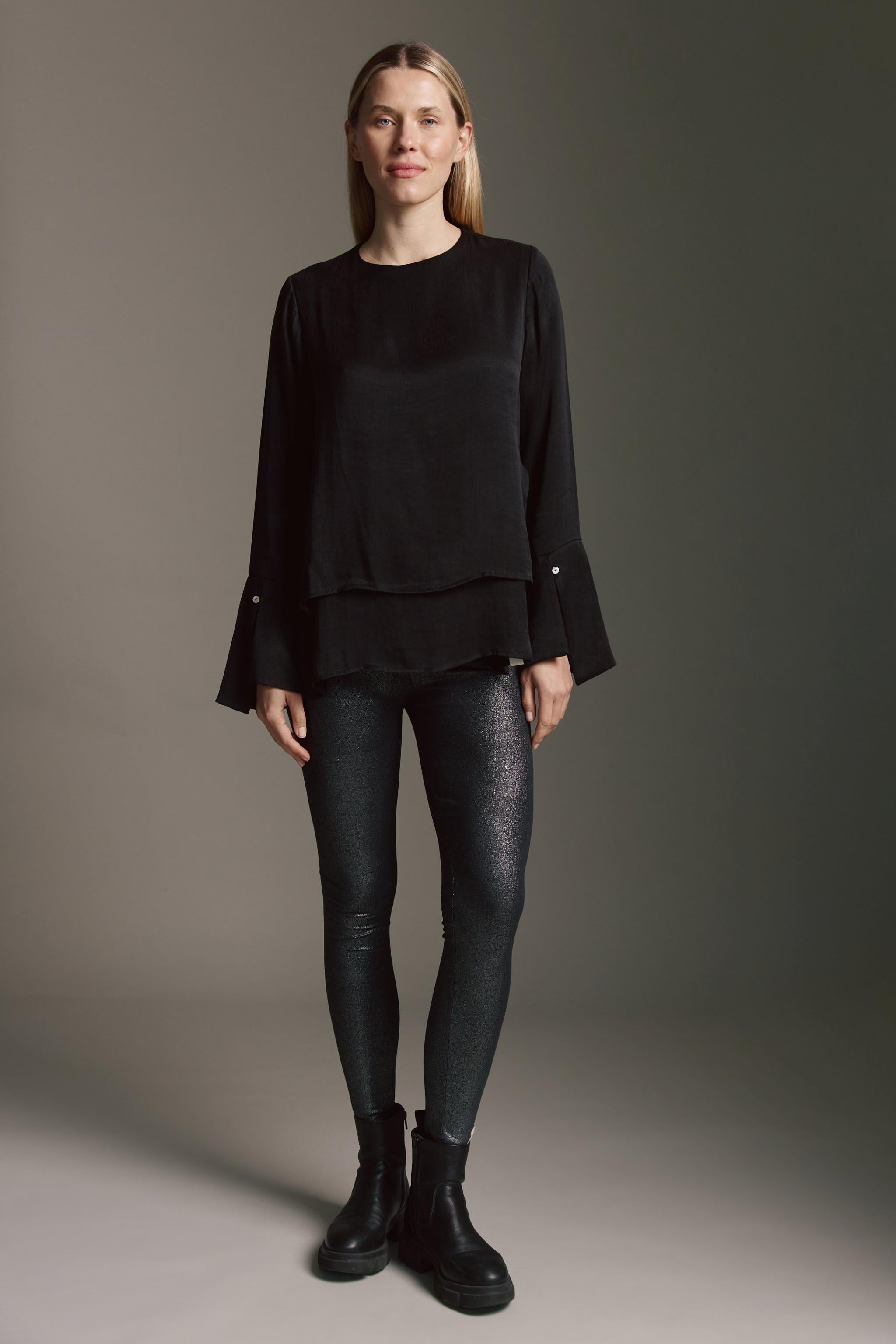 Gewaschene Bluse Mit Schlitzdetails