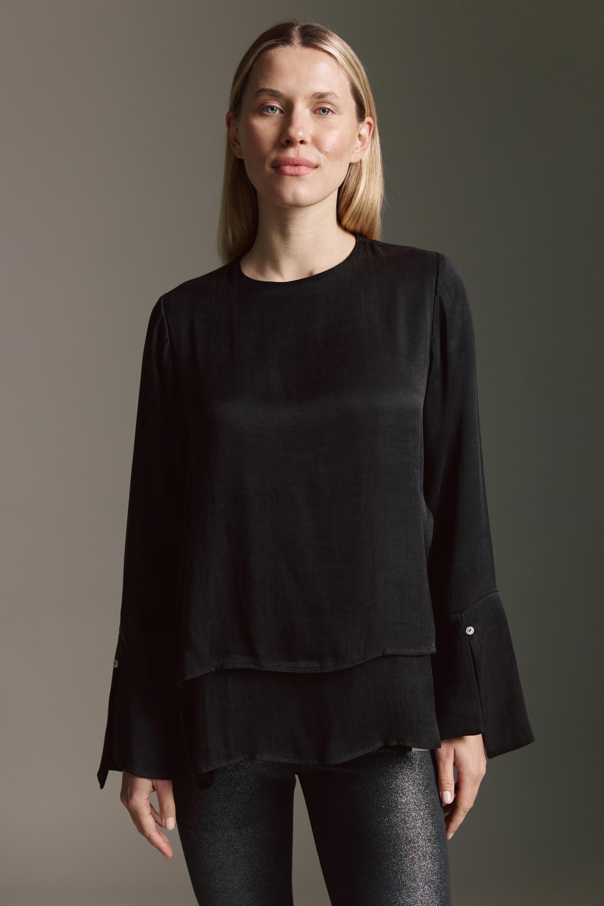 Gewaschene Bluse Mit Schlitzdetails