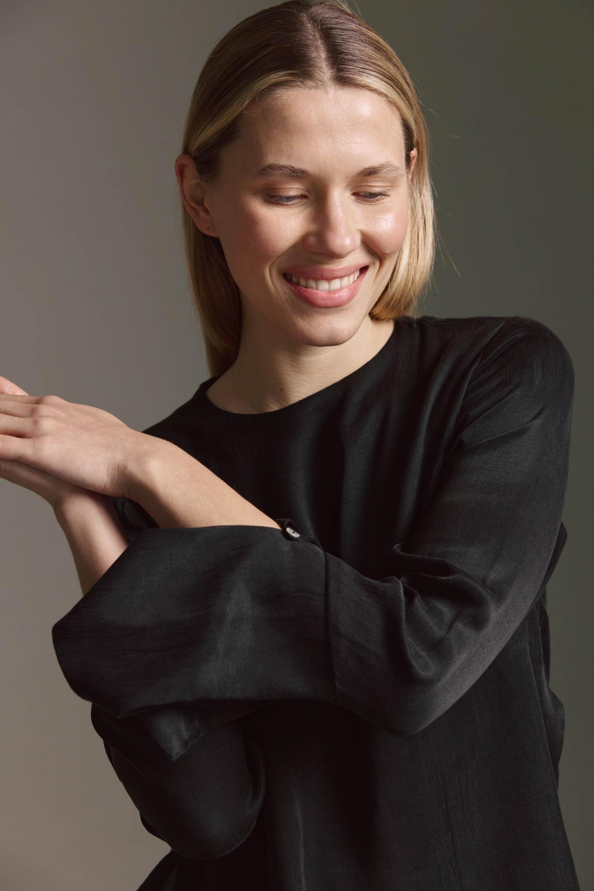 Gewaschene Bluse Mit Schlitzdetails