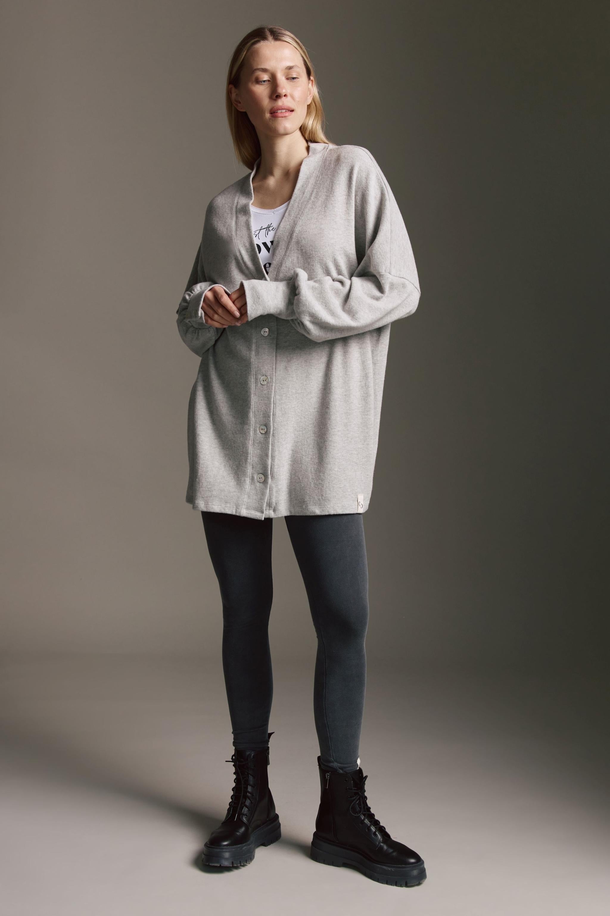 Cozy Cardigan Mit Ballonärmeln Und Besonderer Ärmelmanschette