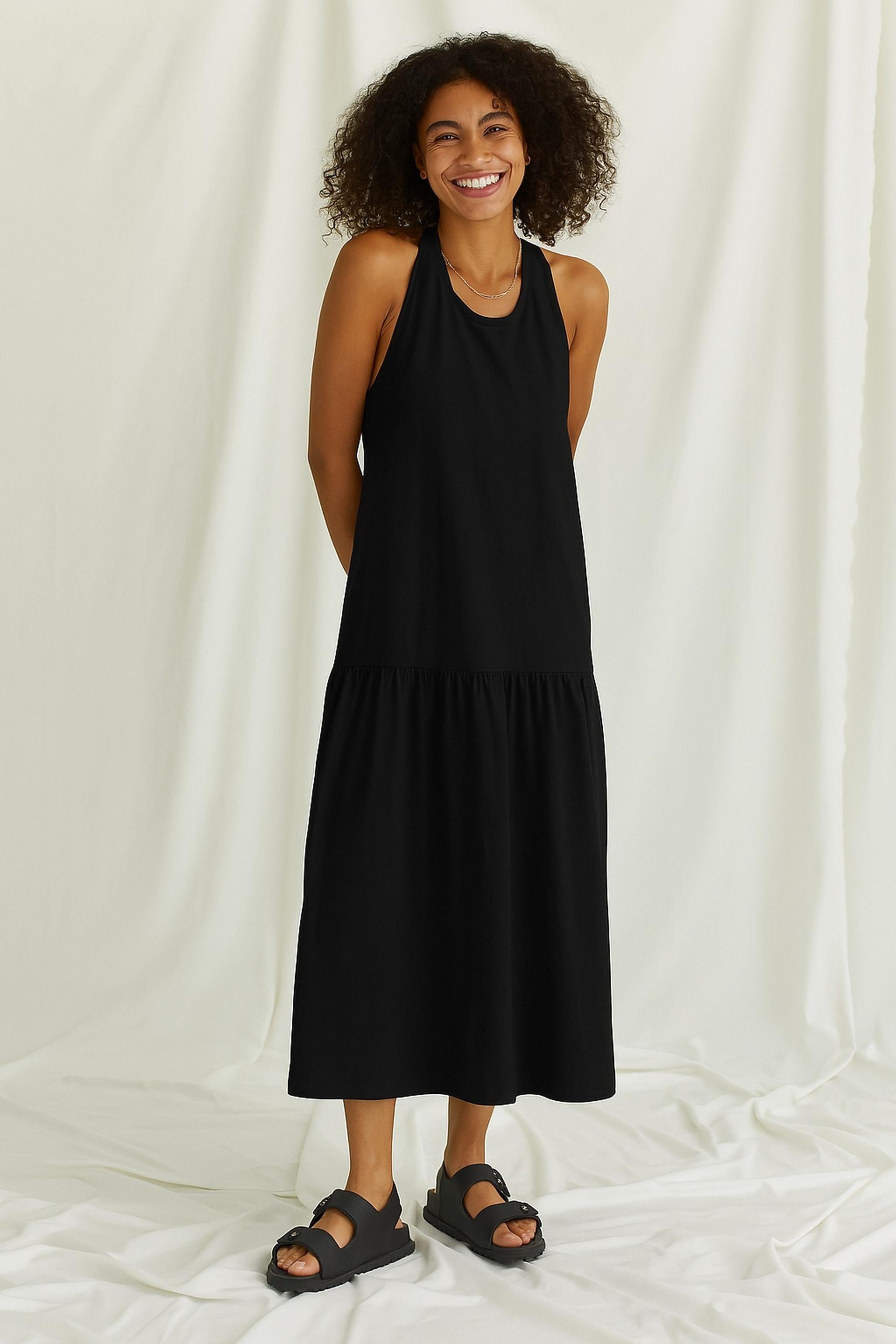 Material-Mix Kleid Mit Detail Am Rücken
