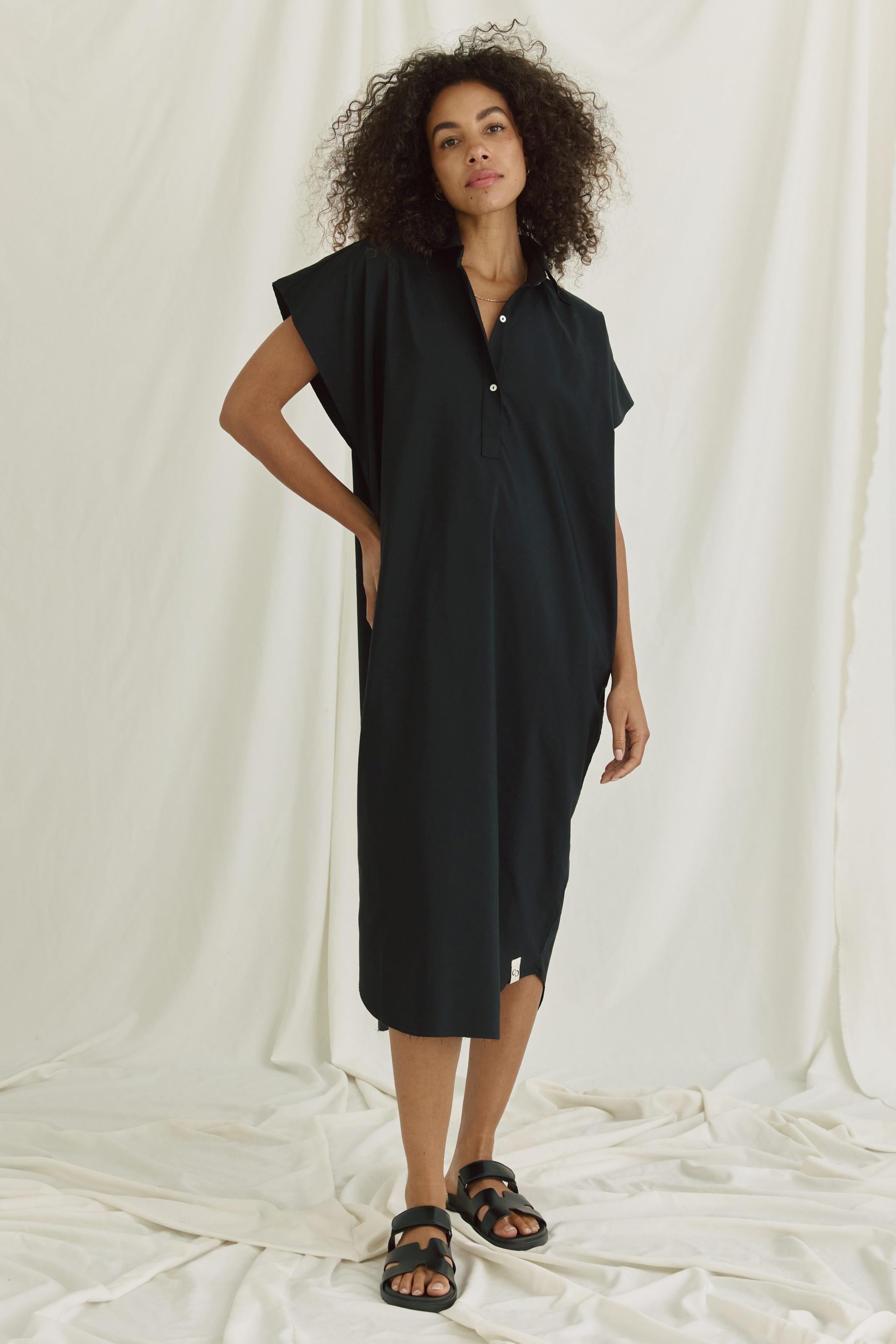 Hemdblusenkleid Mit Überschnittener Schulter