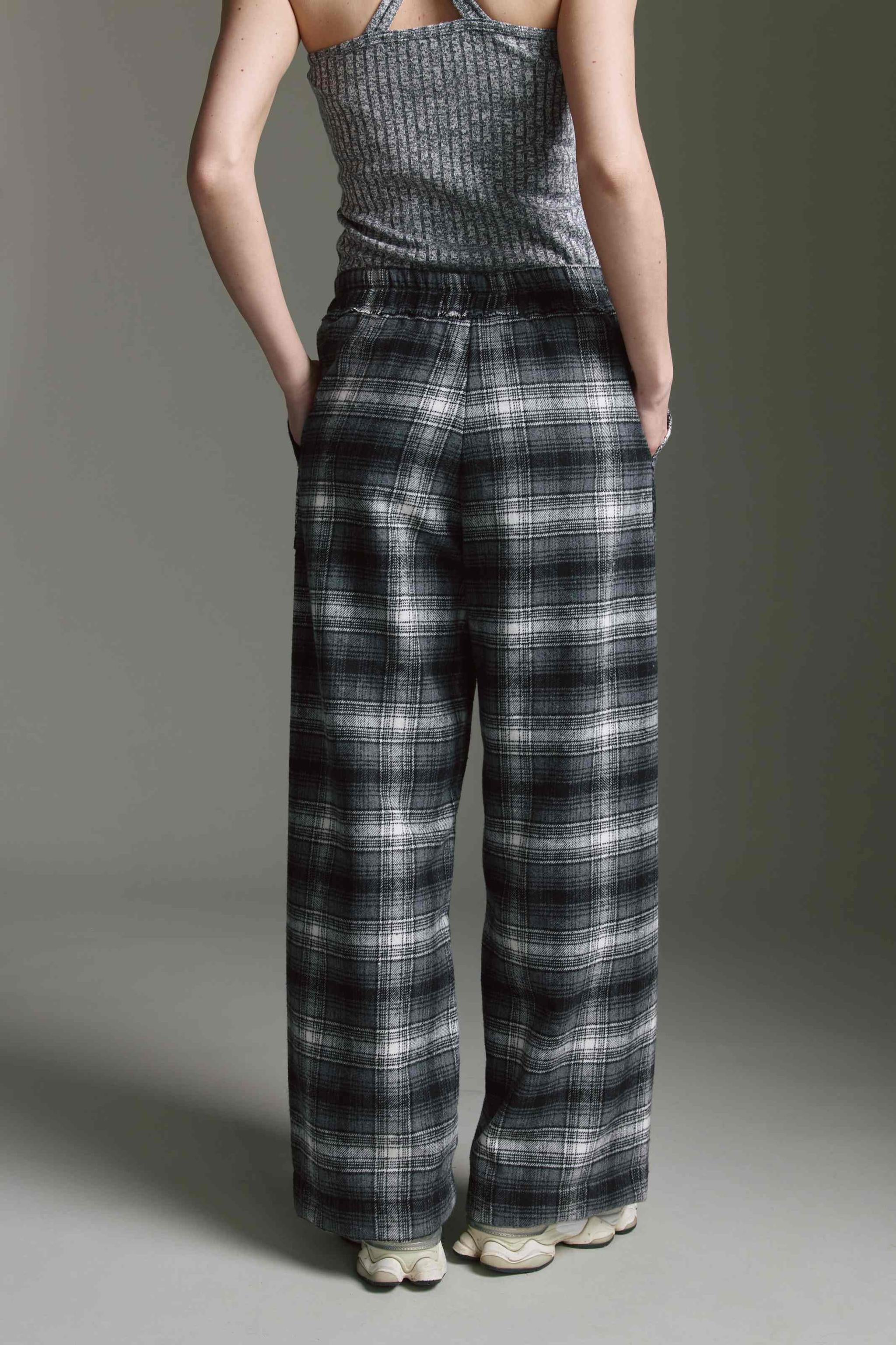 Karo Hose Mit Weitem Bein