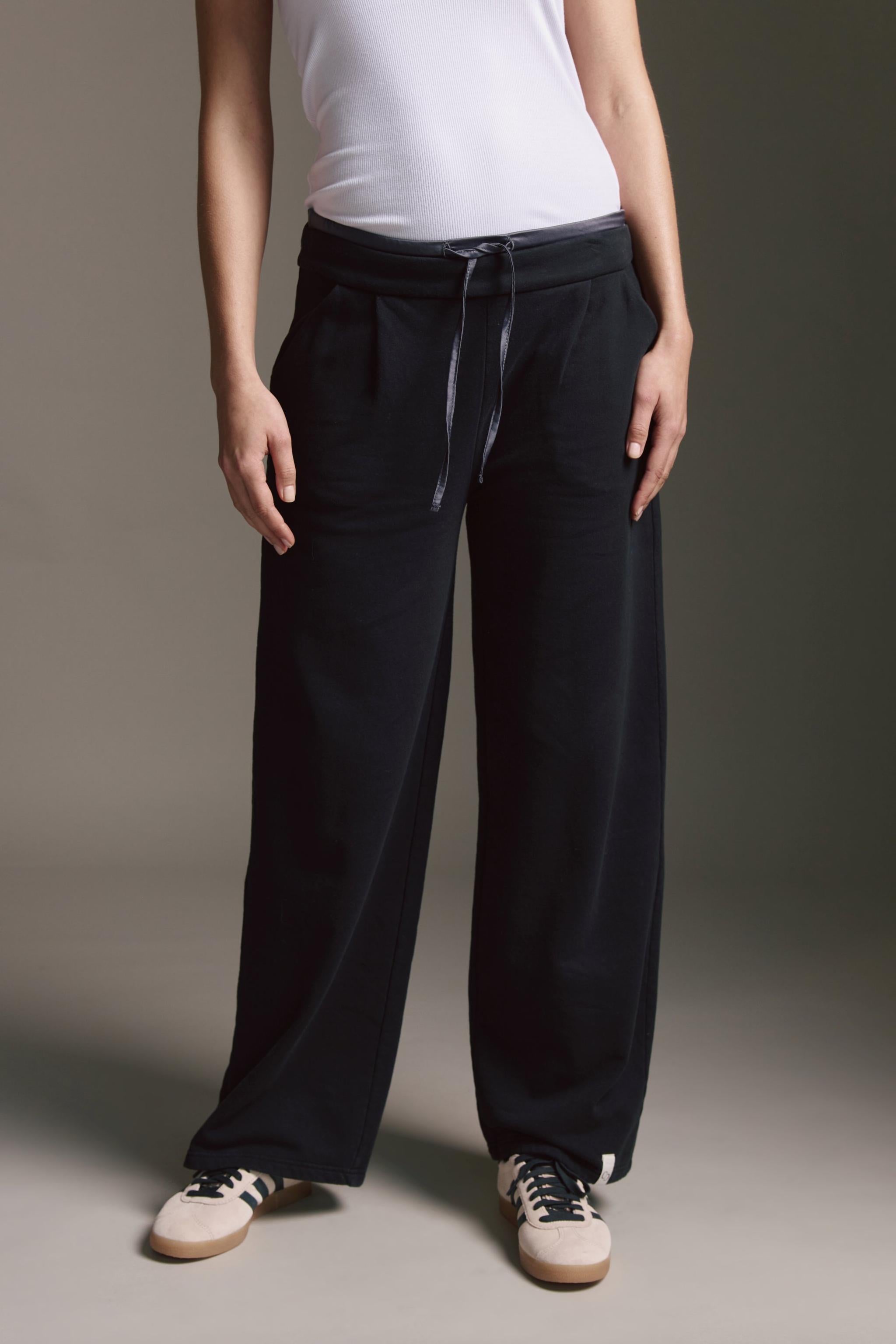 Gewaschene Sweathose Mit Layer Am Bund
