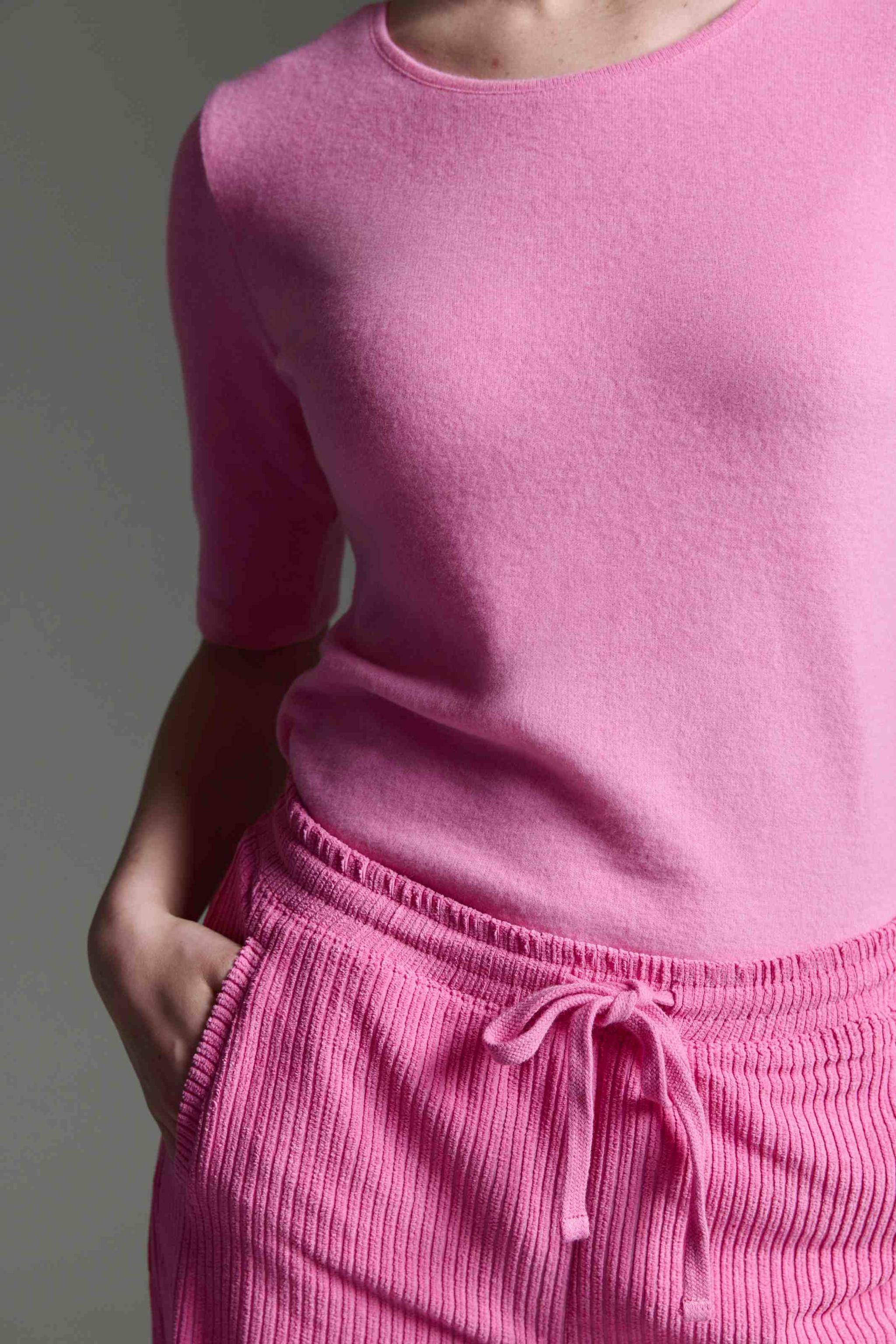 Cordhose Mit Tunnelzug, Geradem Bein Und Beinsaumdetail
