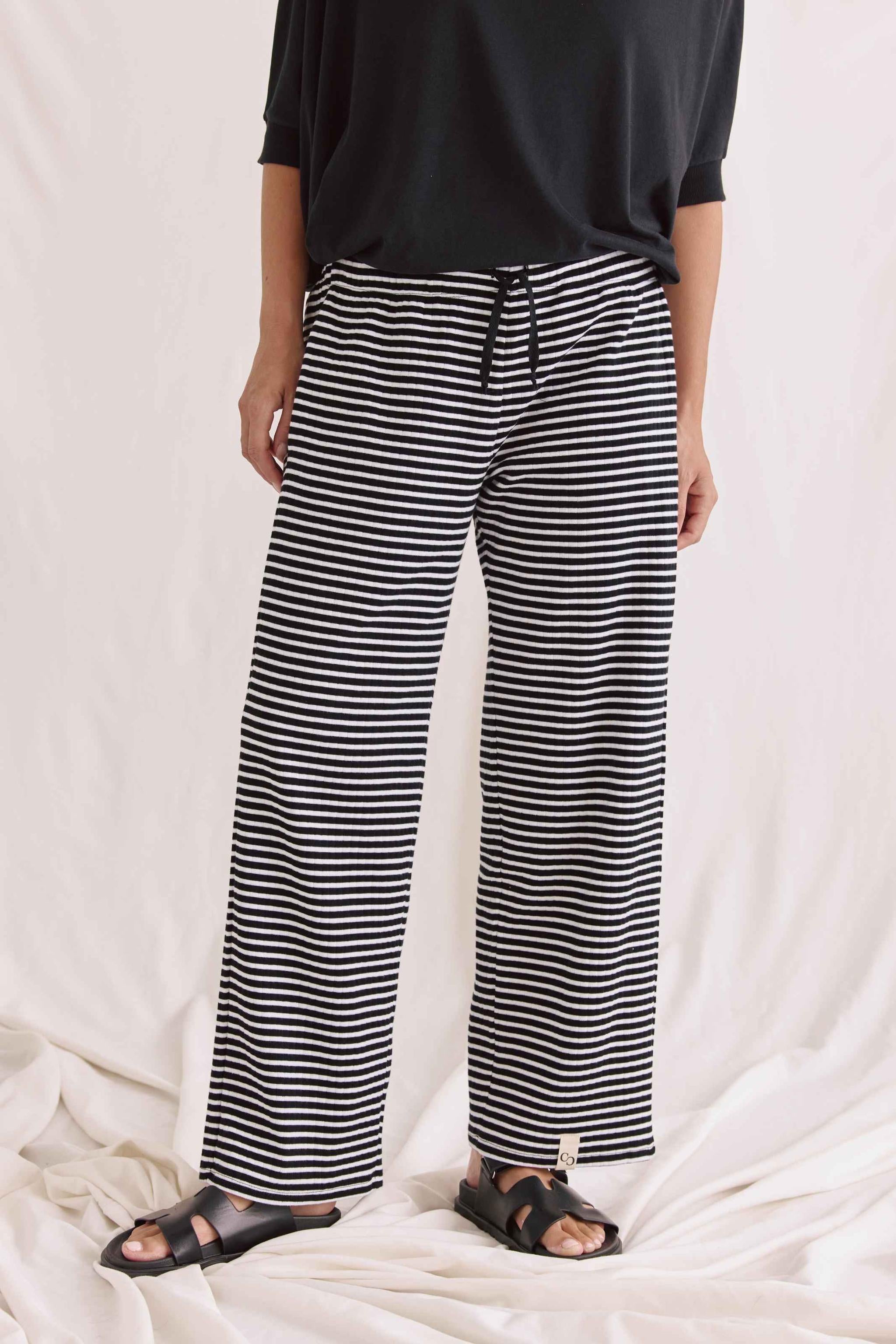 Gerippte Ringel Hose Mit Geradem Bein