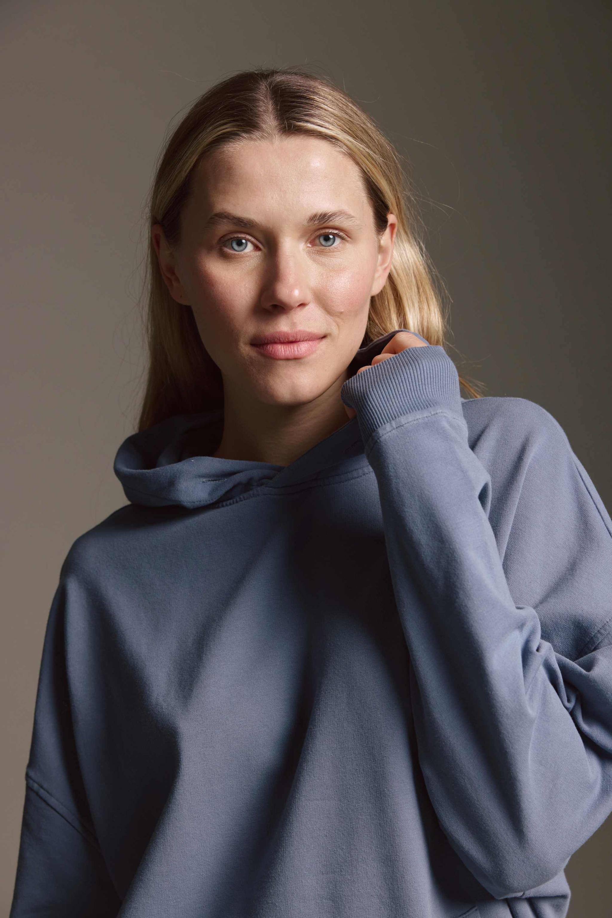 Oversized Sweatshirt Mit Kapuze Und Beuteltasche
