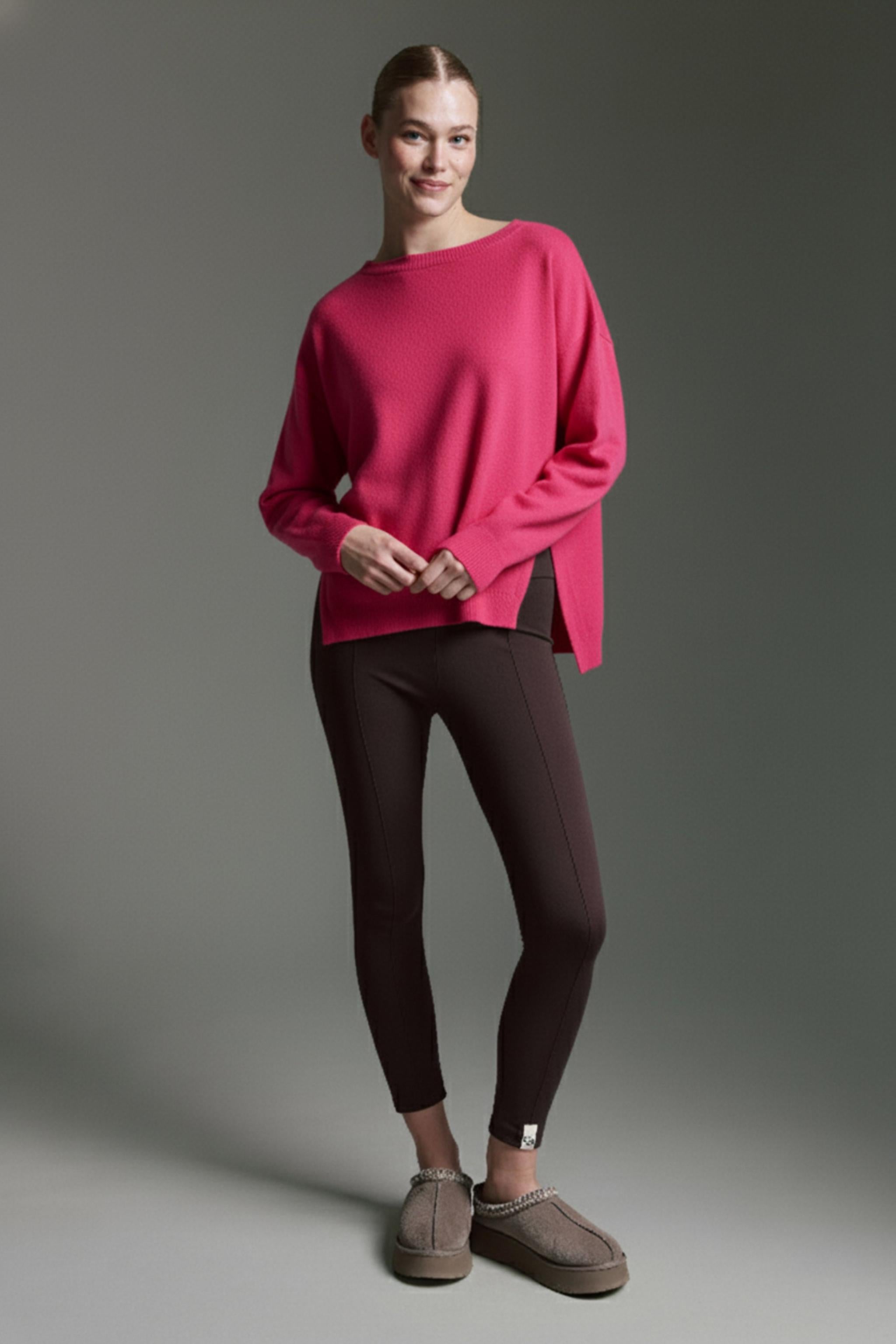 Sweatshirt Mit Weitem O-Hals Und Inside-Out Elementen