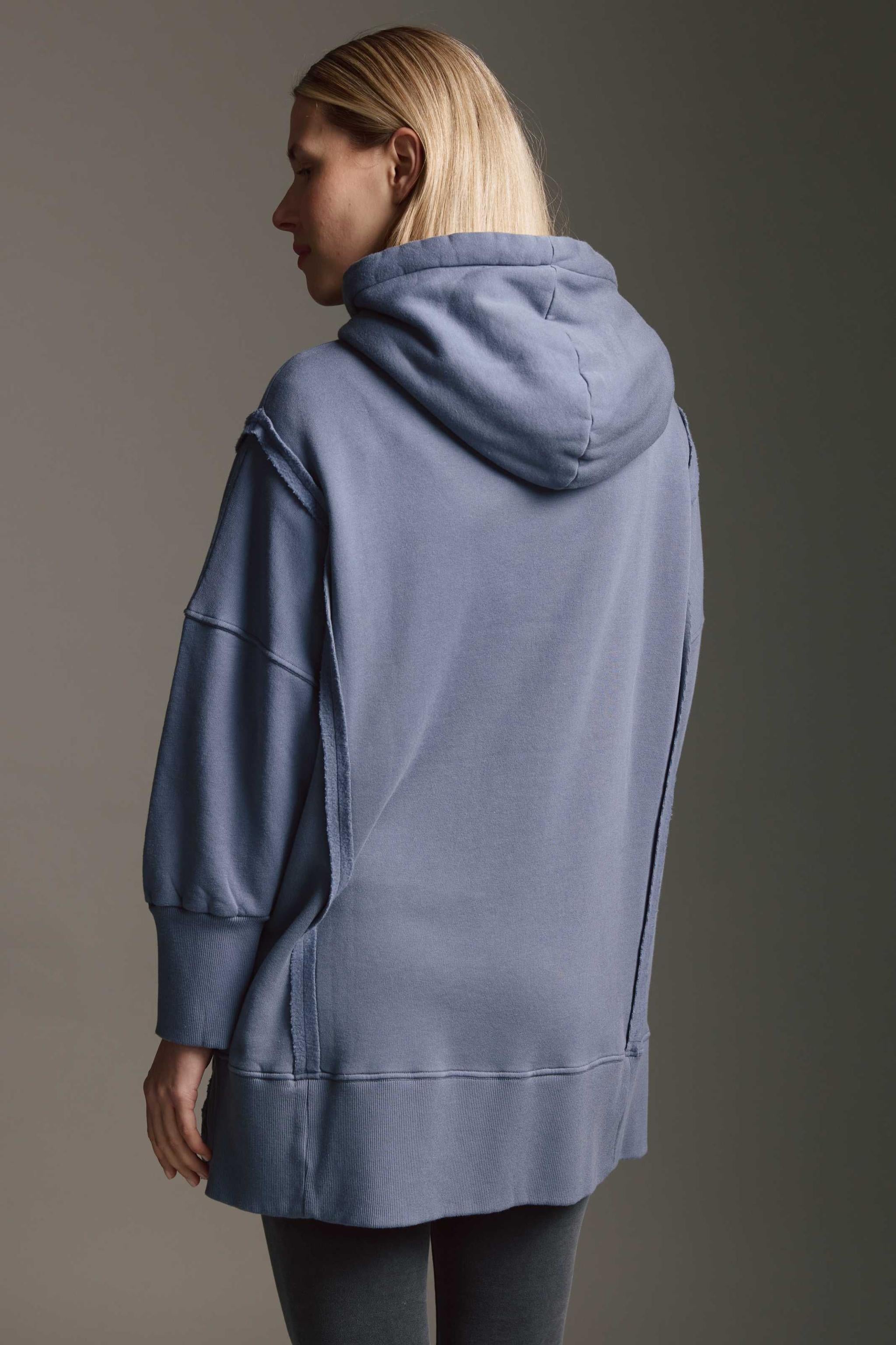 Softes Long Sweatshirt Mit Kapuze, Inside-Out Elementen Und Seitenschlitz