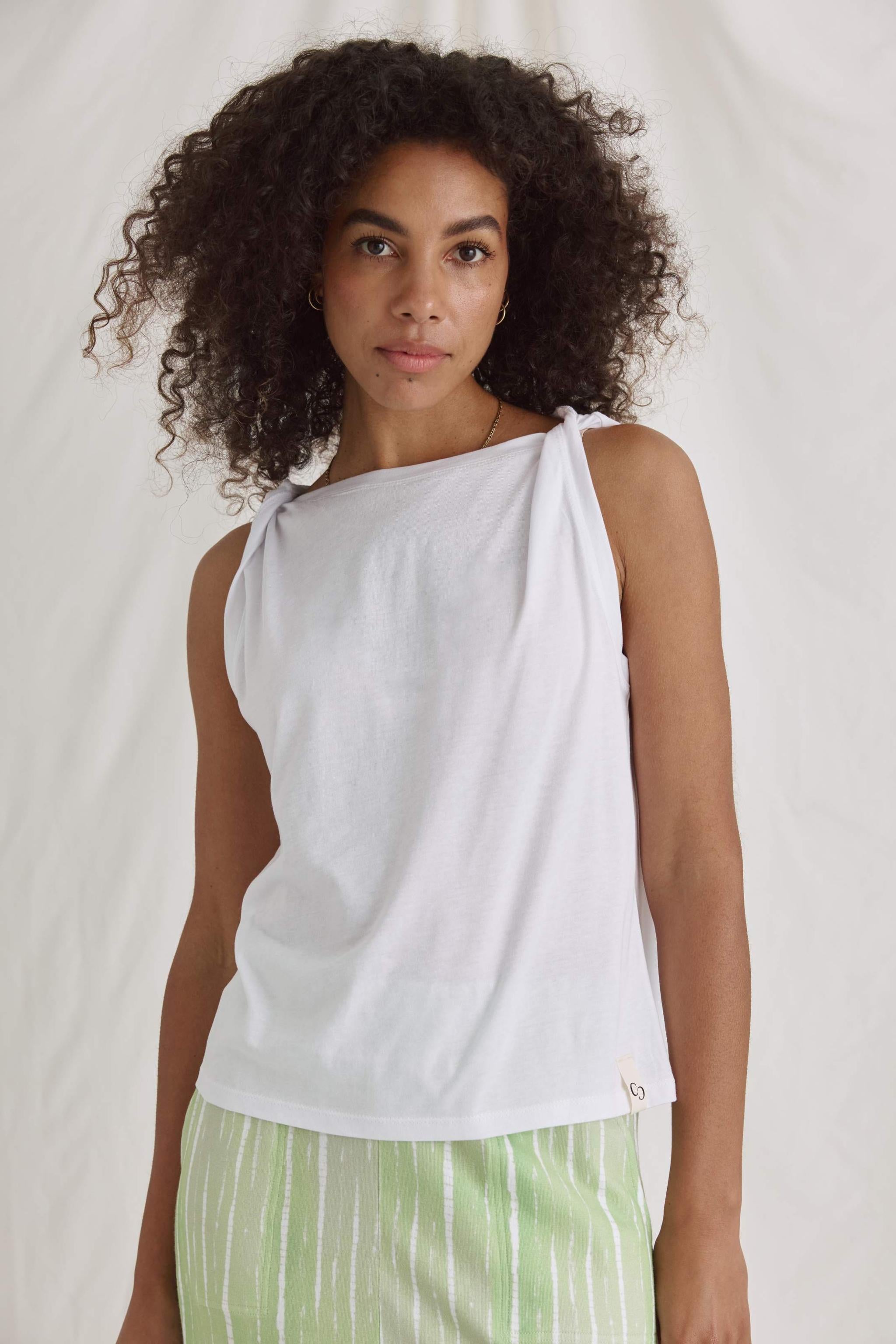 Soft Top With Twisted Straps