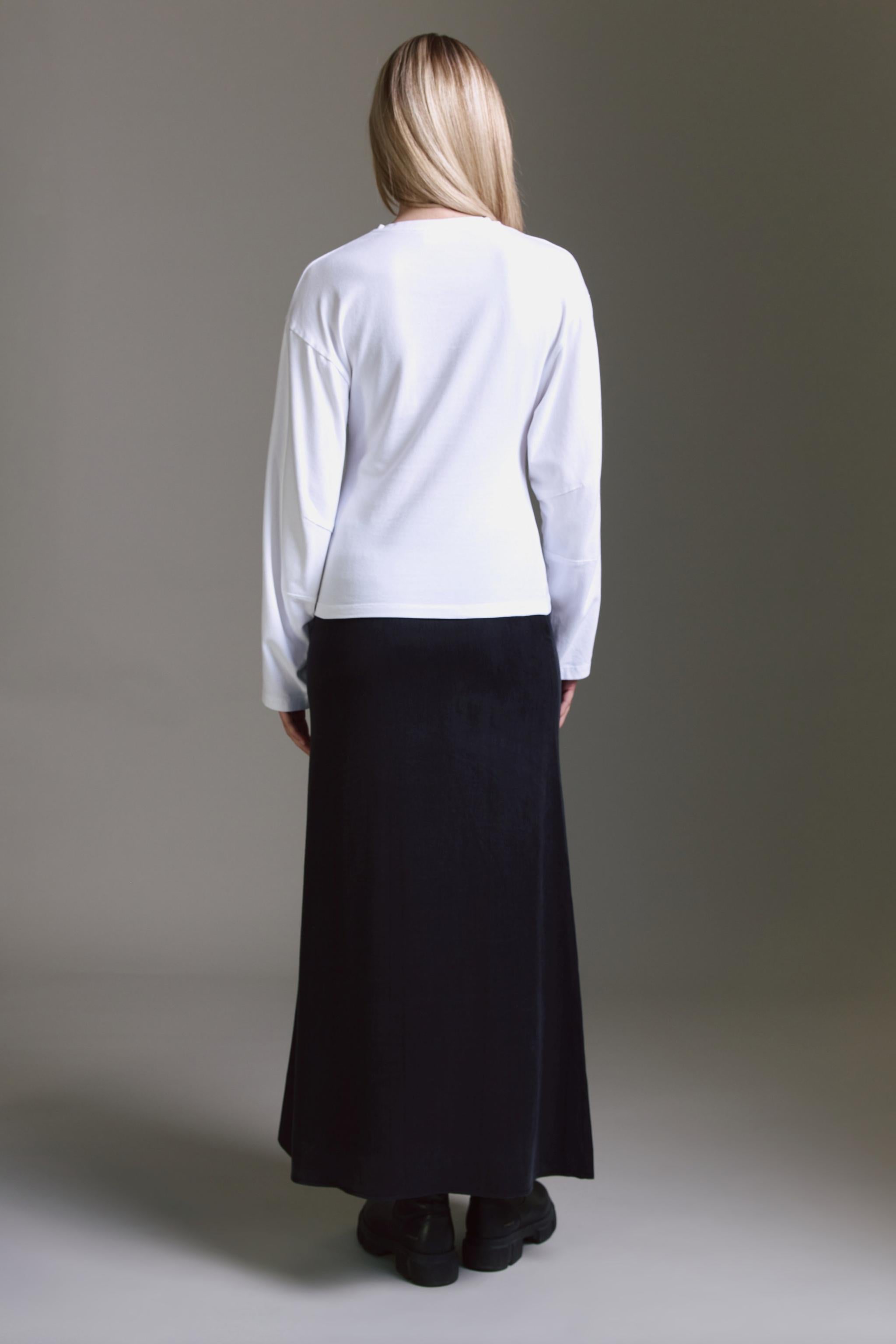 Softes Langarmshirt Mit Rundhals Und Abnähern