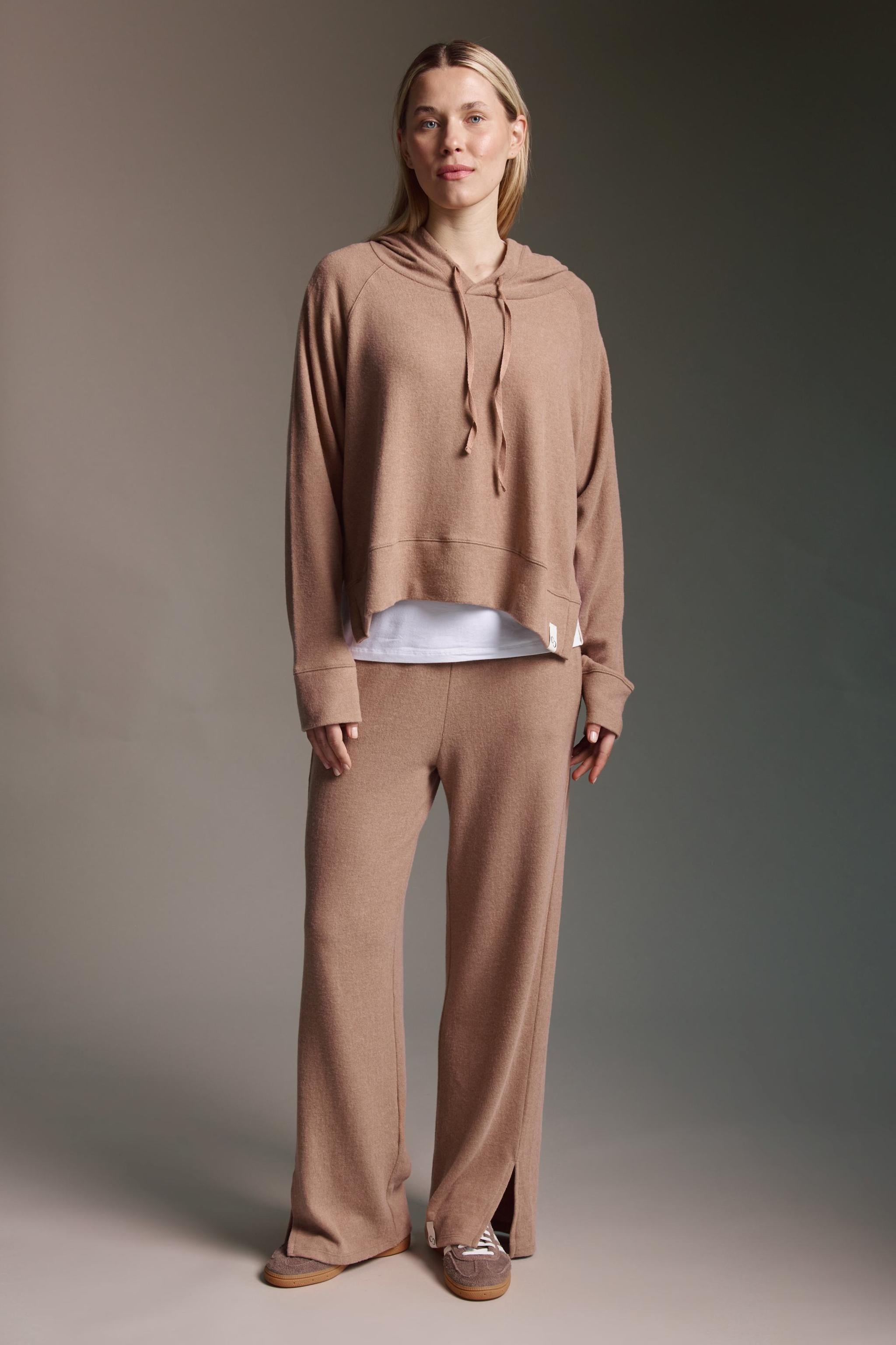 Cozy Cropped Langarmshirt Mit Seitenschlitz Und Kapuze