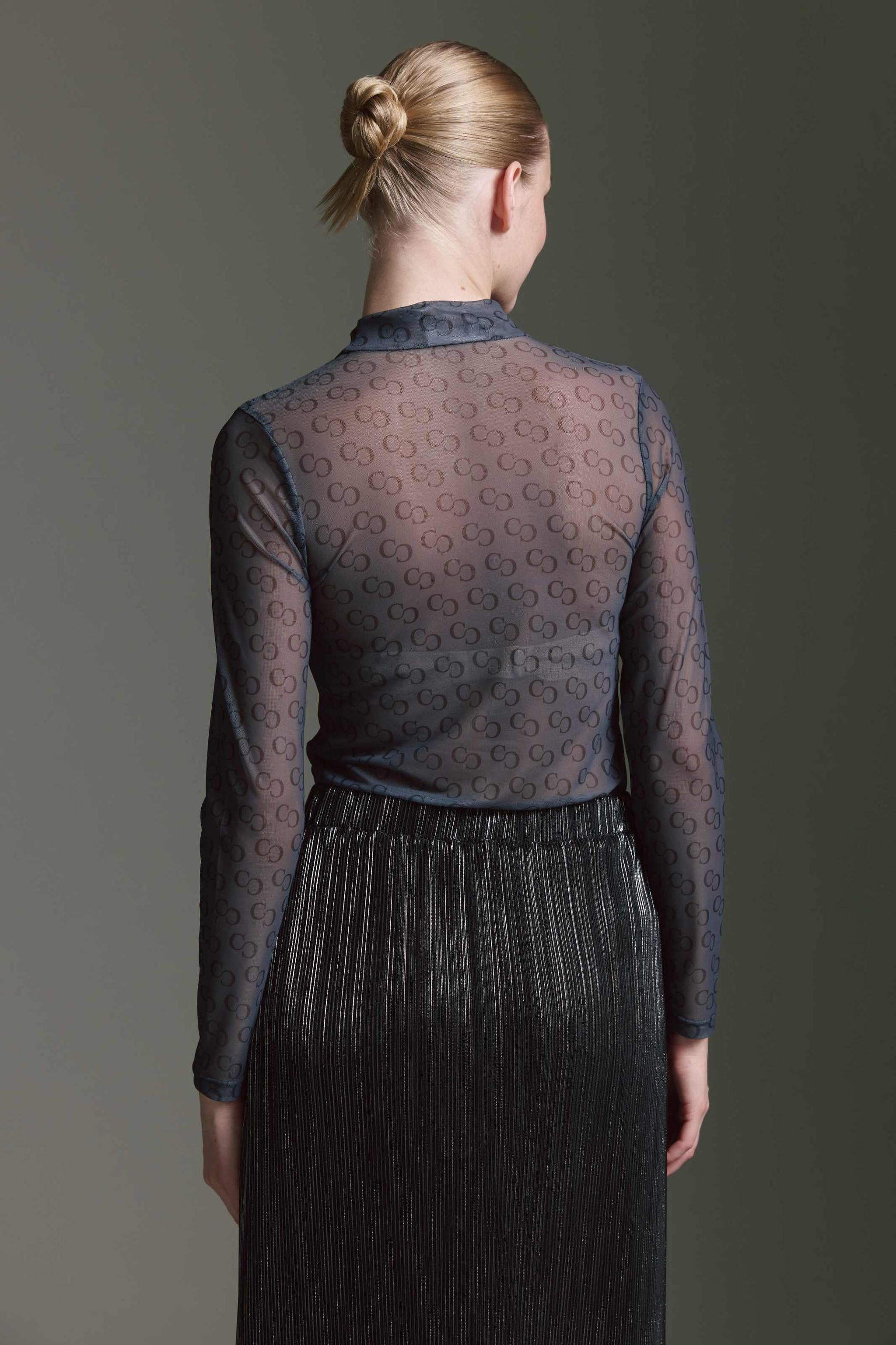Sheer Langarmshirt Mit Stehkragen Und Logo Aop