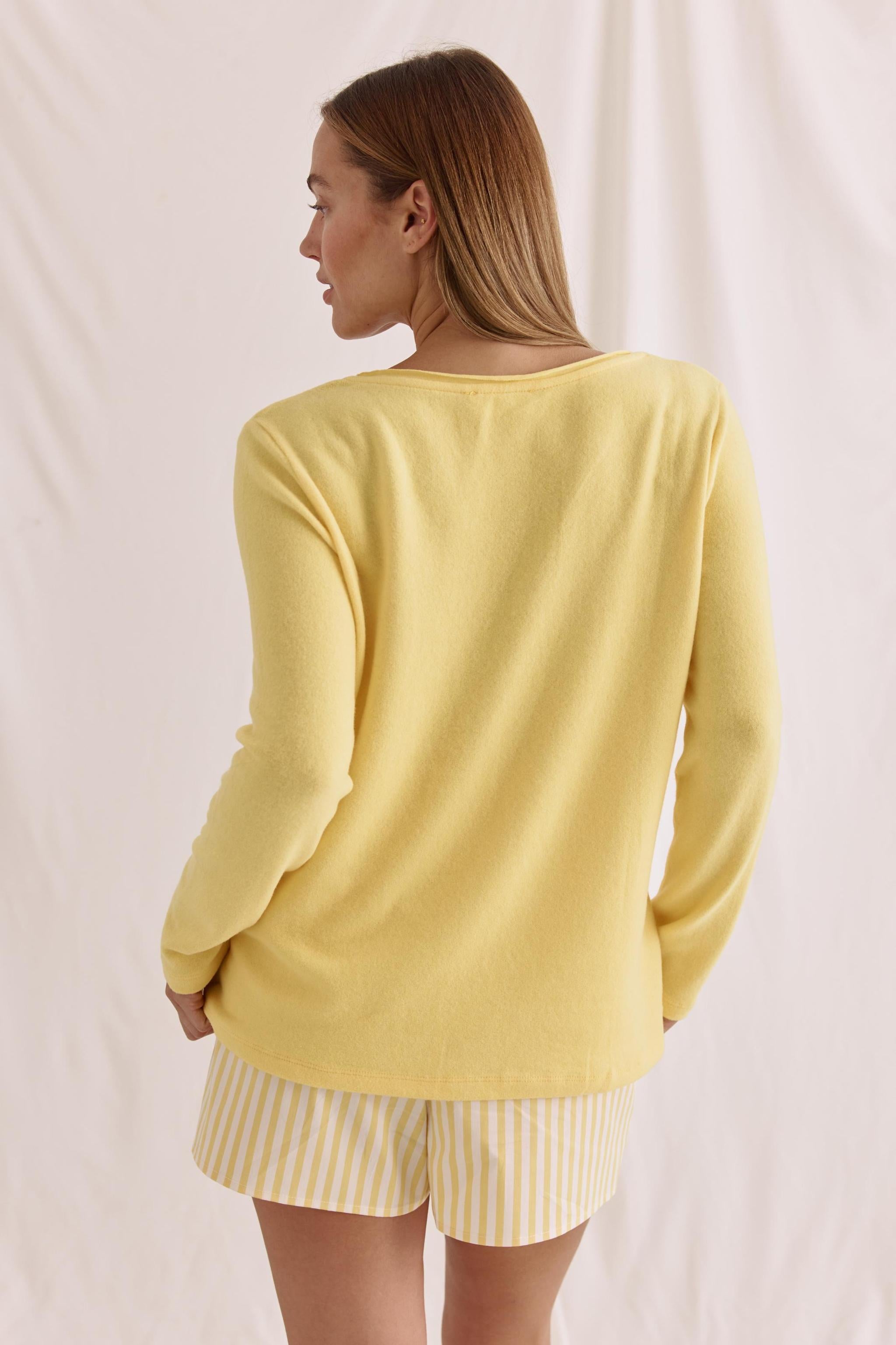 Cozy Langarmshirt Mit V-Hals Und Rollkanten