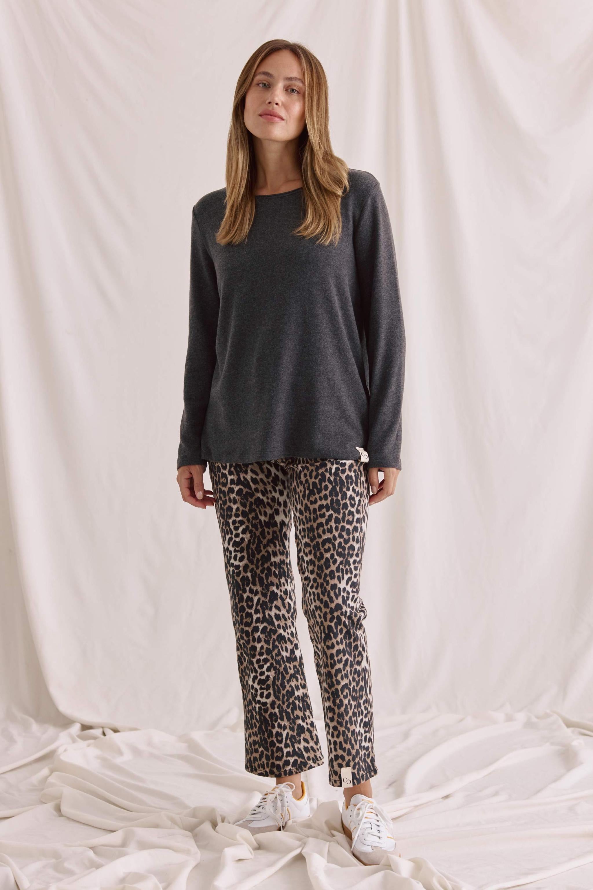 Cozy Langarmshirt Mit O-Hals Und Rollkanten