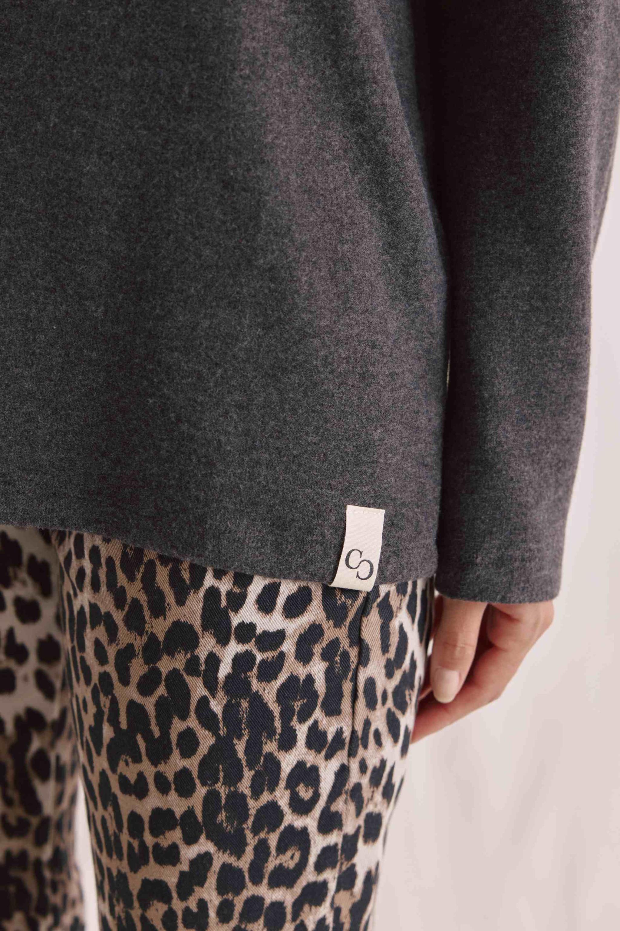 Cozy Langarmshirt Mit O-Hals Und Rollkanten