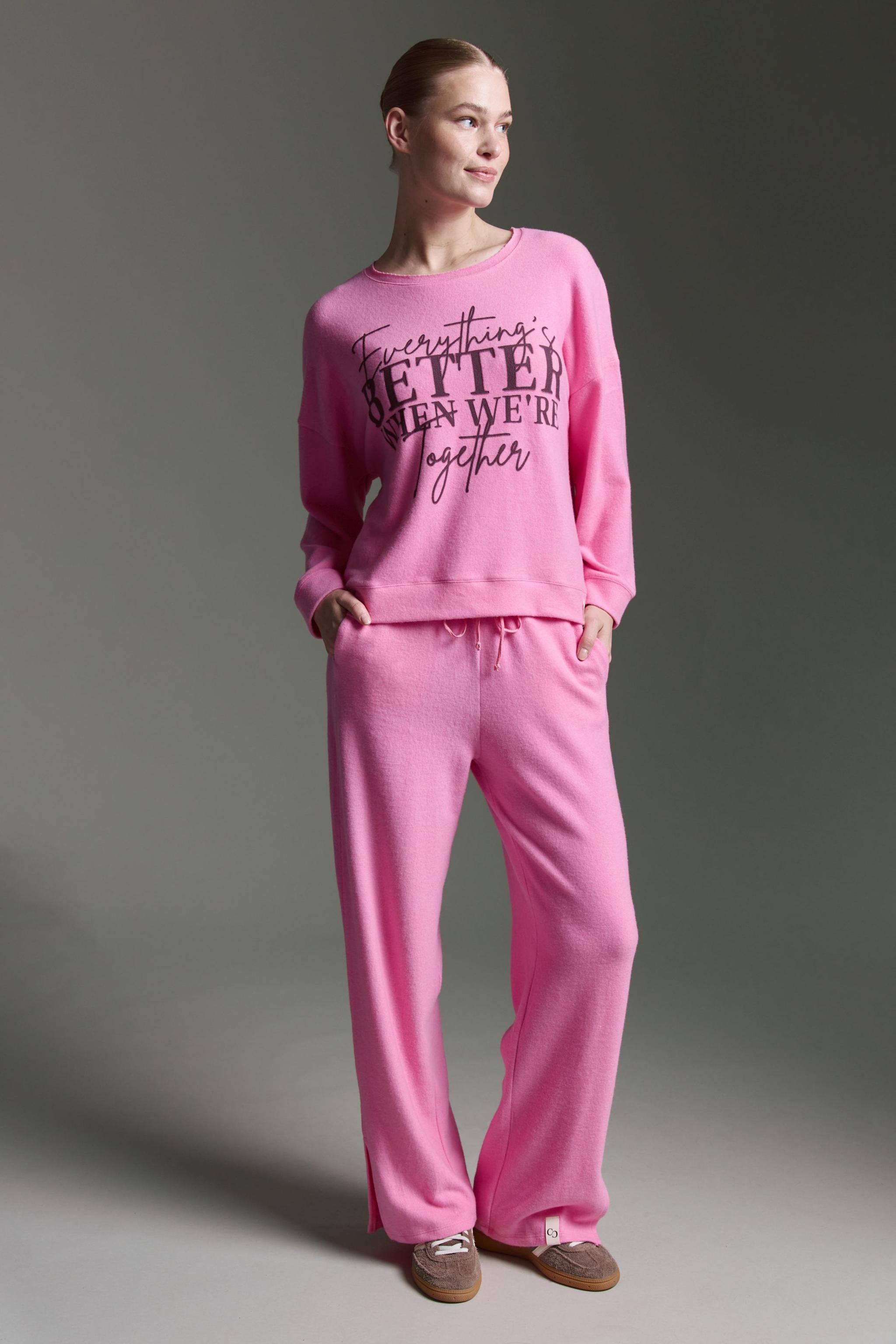 Cozy Oversized Langarmshirt Mit Seitenschlitzen Und Druck