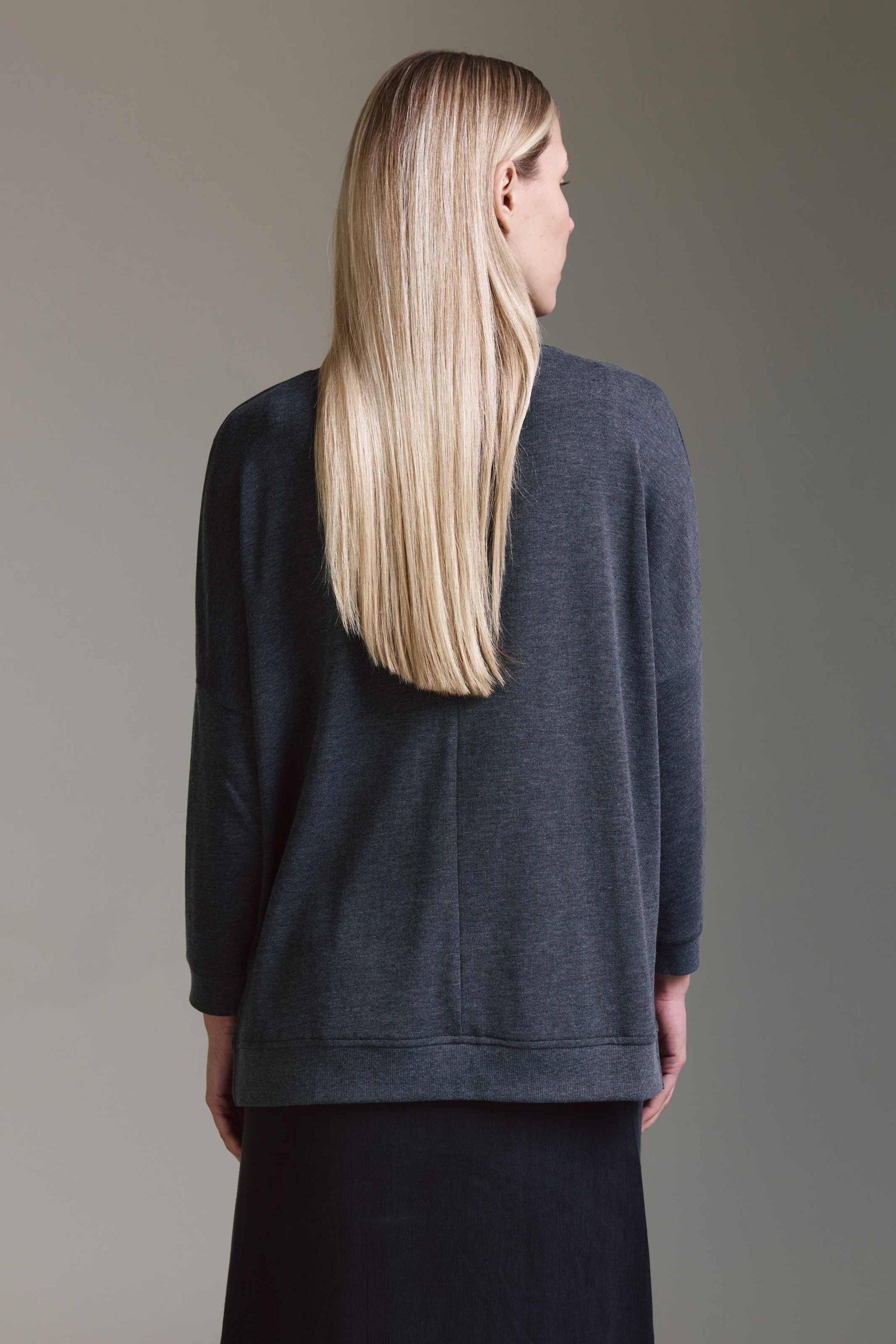 Strickoptik Langarmshirt Mit Weitem V-Hals Und Saumversatz