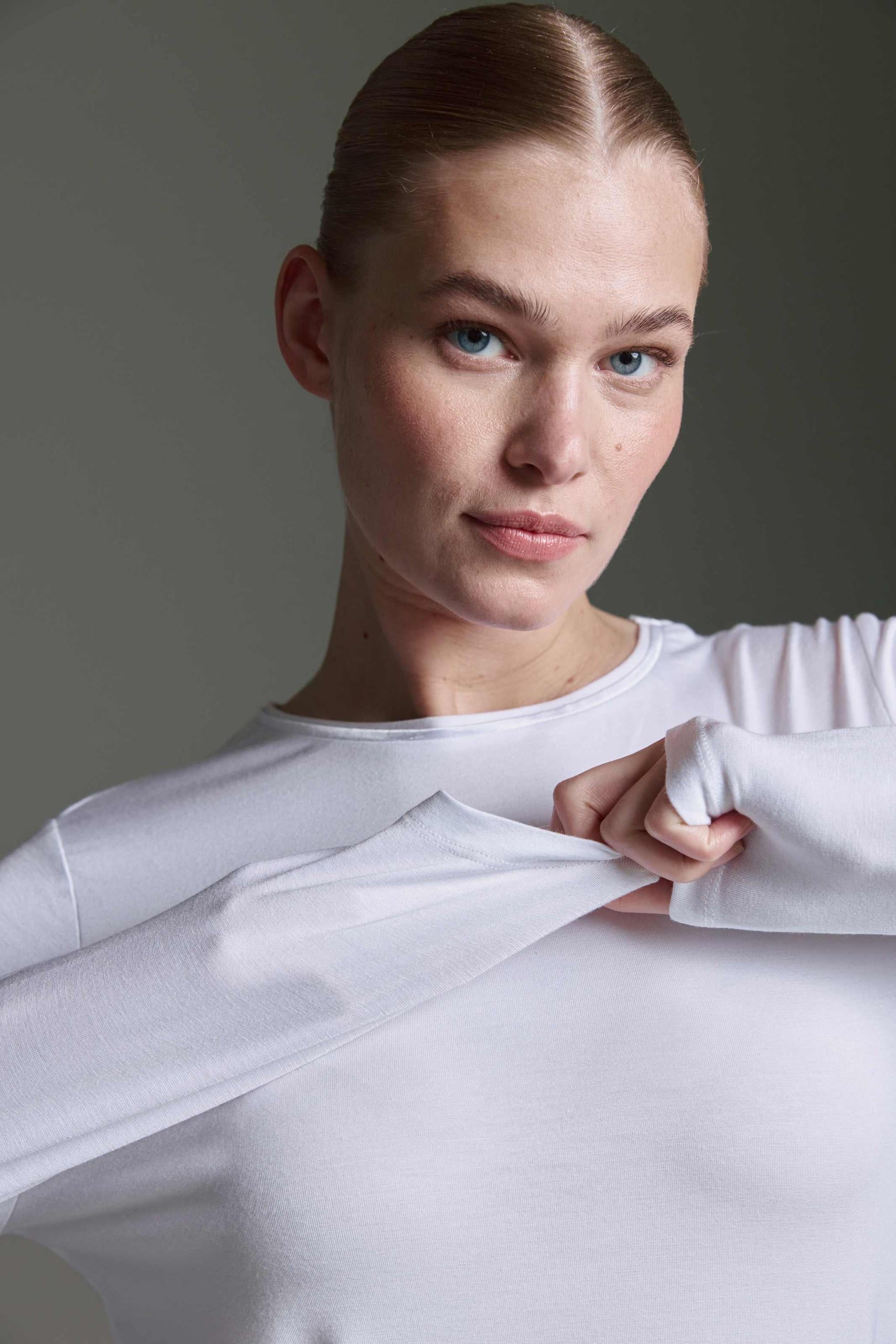 Softes Langarmshirt Mit Rundhals Und Paspeldetails Am Kragen