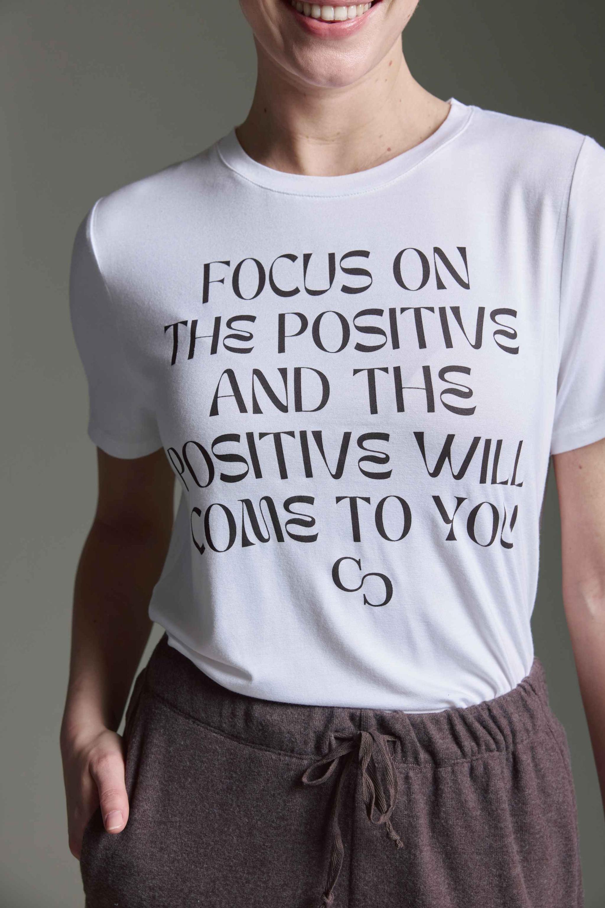 Softes T-Shirt Mit Rundhals Und Druck