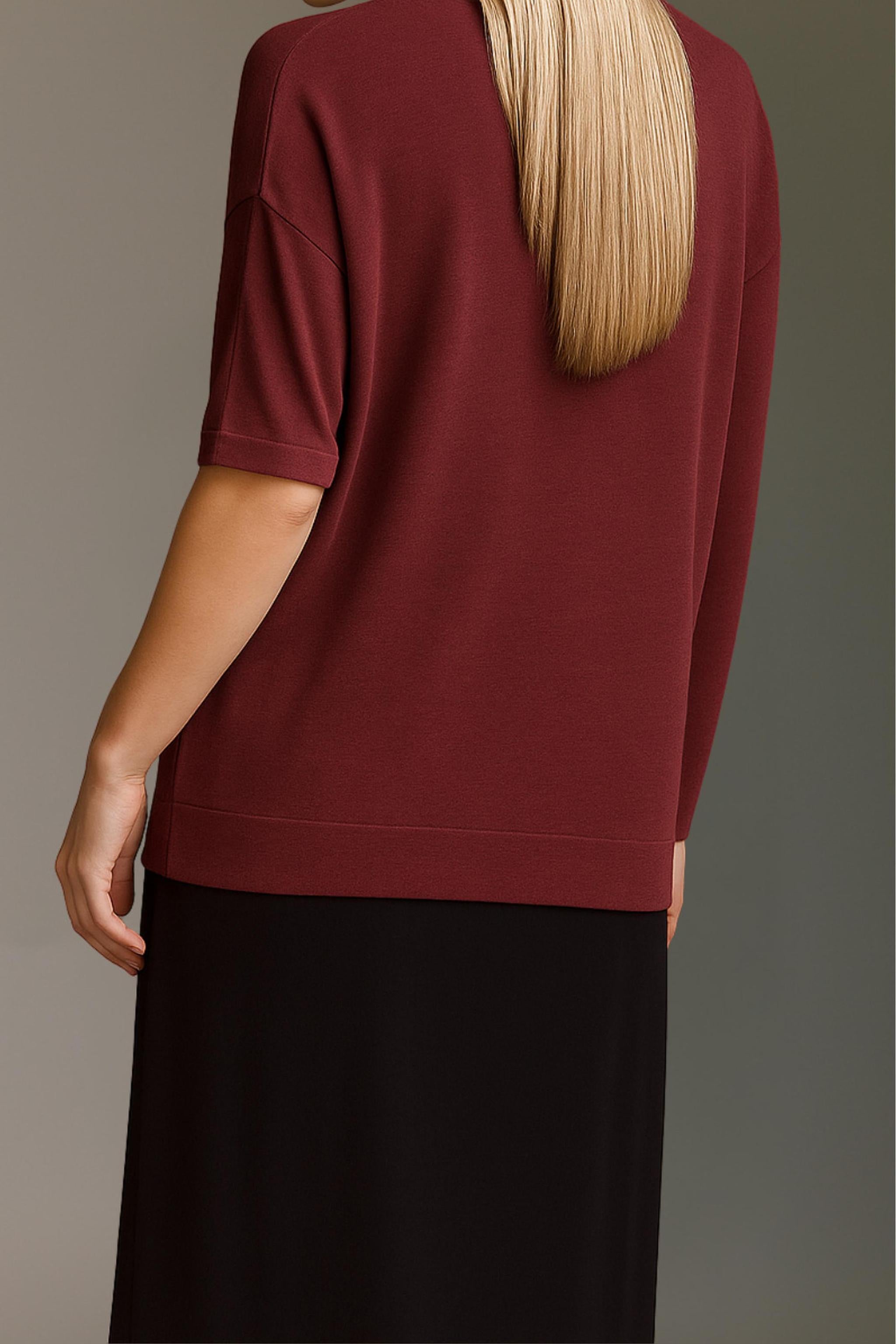 Strickoptik T-Shirt Mit V-Hals Und Saumversatz
