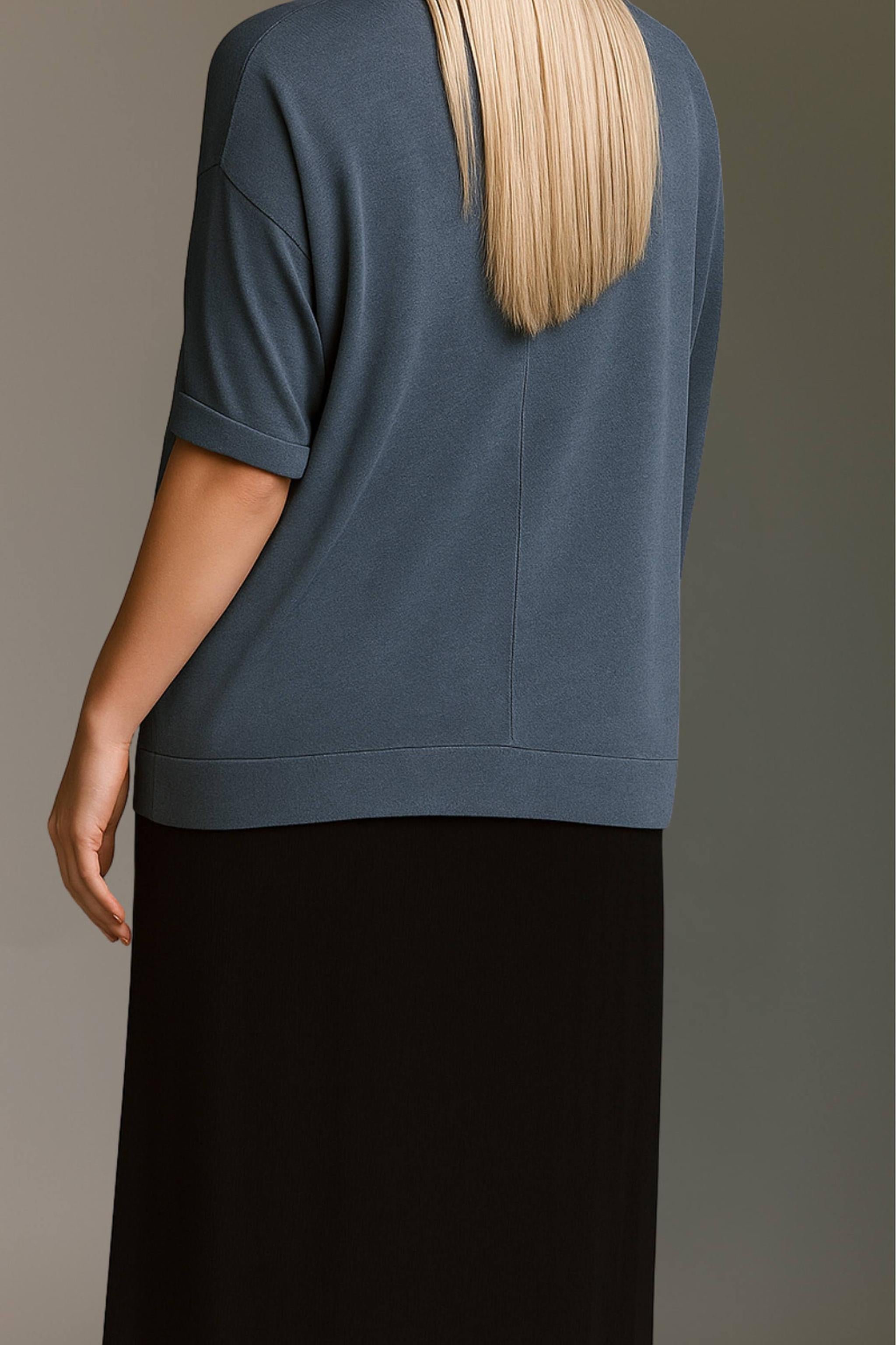 Strickoptik T-Shirt Mit V-Hals Und Saumversatz