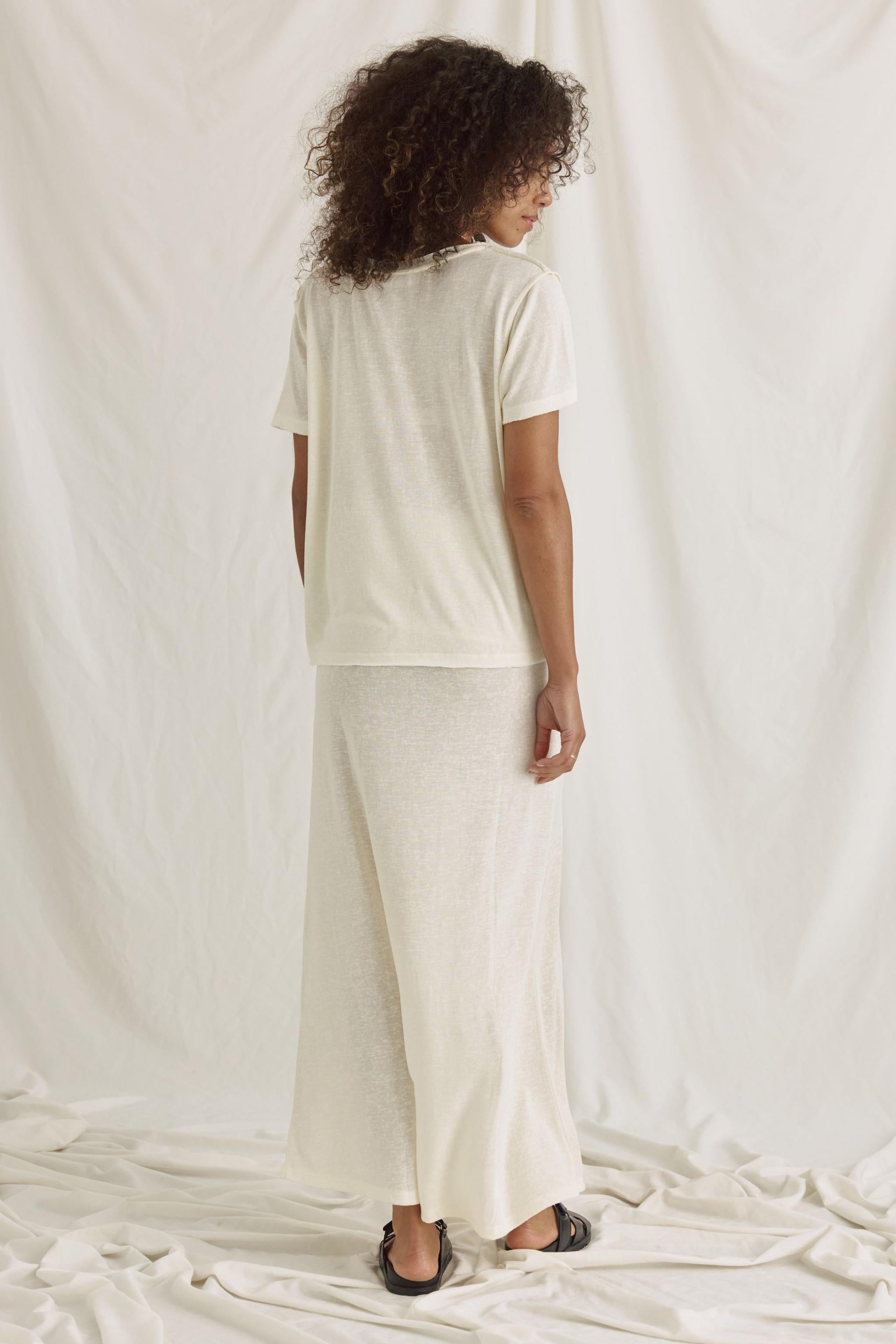 V-neck T-shirt with raw edges