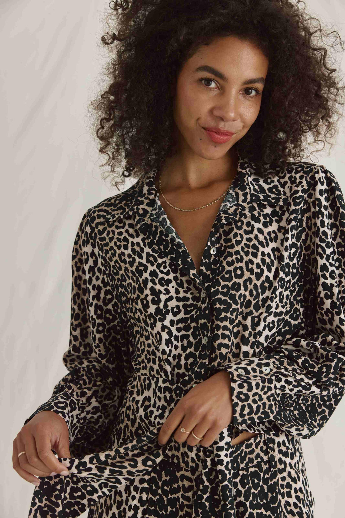 Bluse Mit Leo Aop Knotendetail