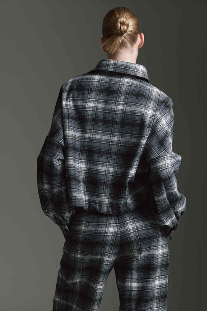 Cropped Oversized Karo Bluse Mit Ballonärmeln