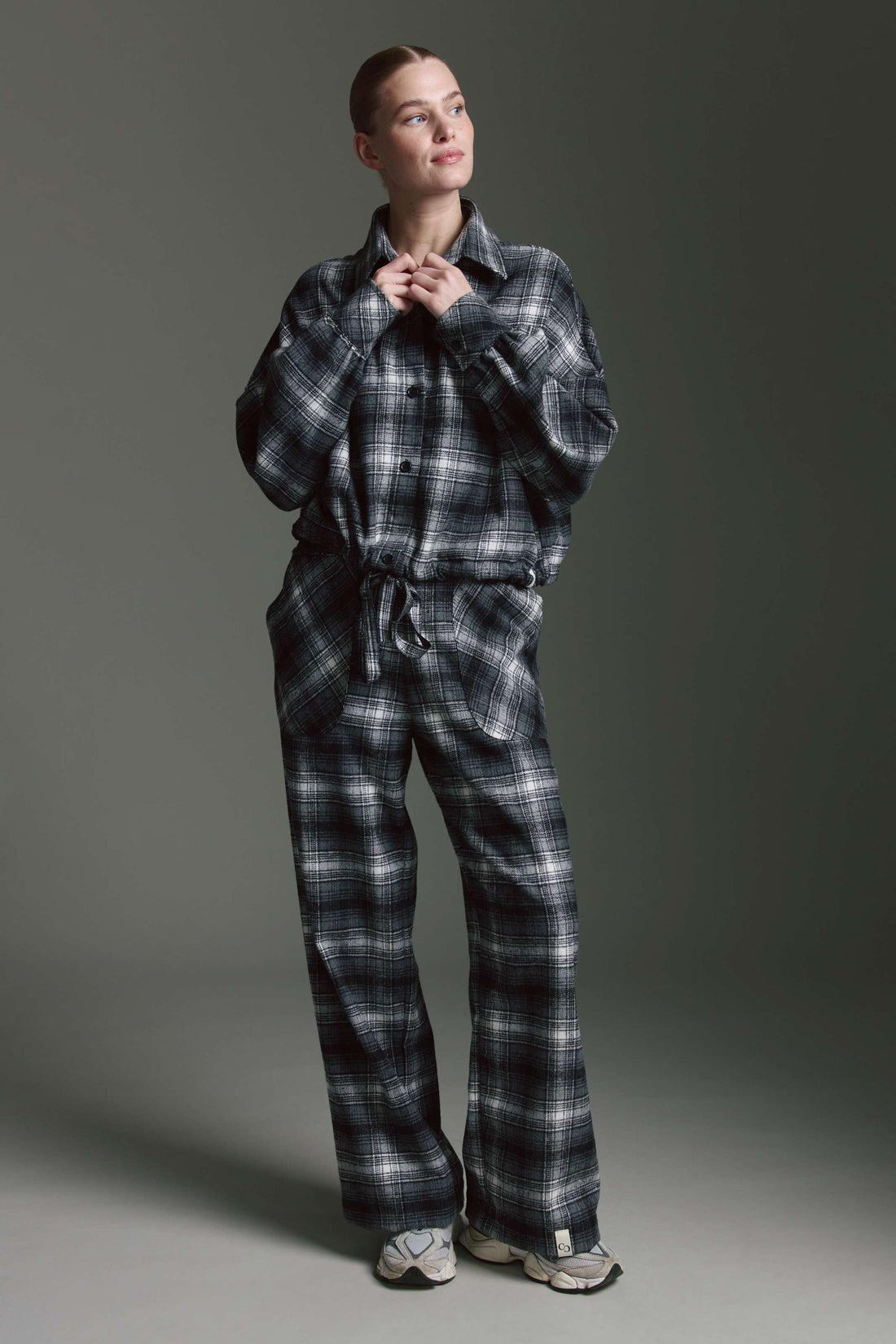 Cropped Oversized Karo Bluse Mit Ballonärmeln