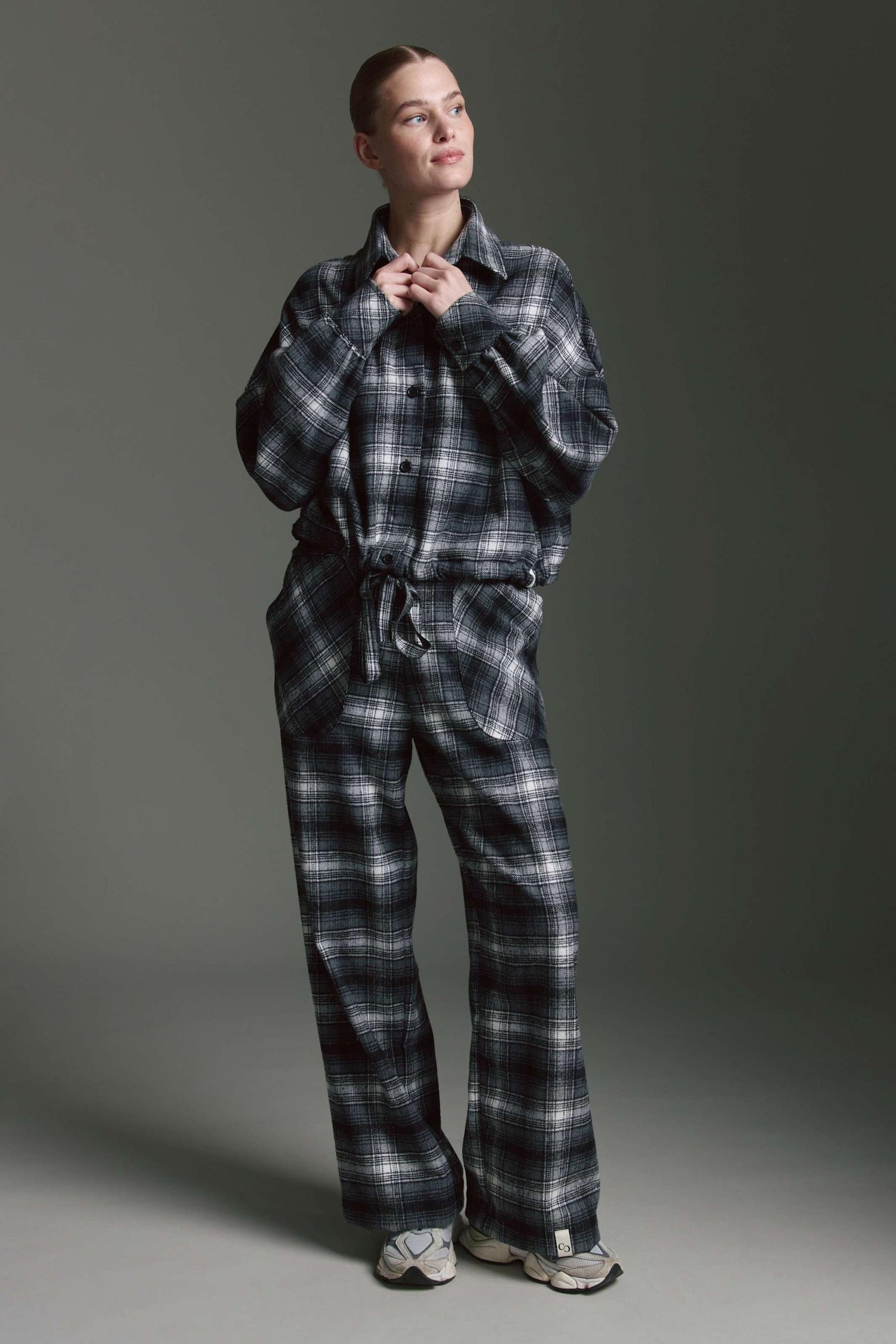 Cropped Oversized Karo Bluse Mit Ballonärmeln