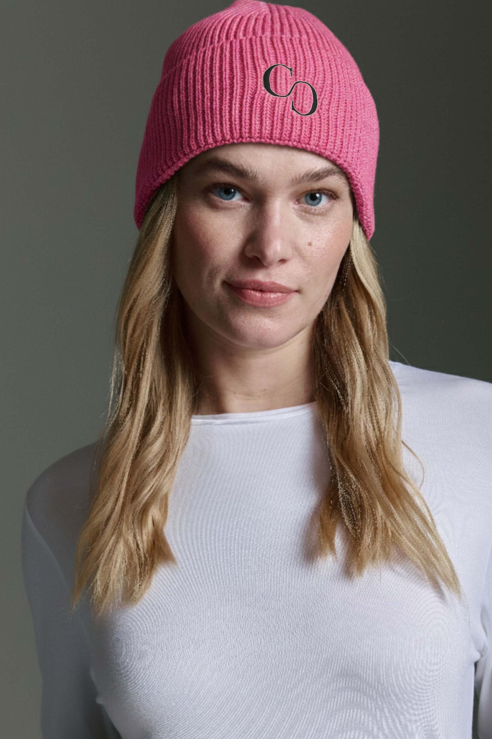 Beanie Mit Logo Stick