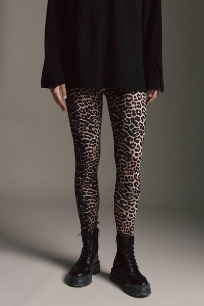 Soft leggings with high waist and Leo Aop