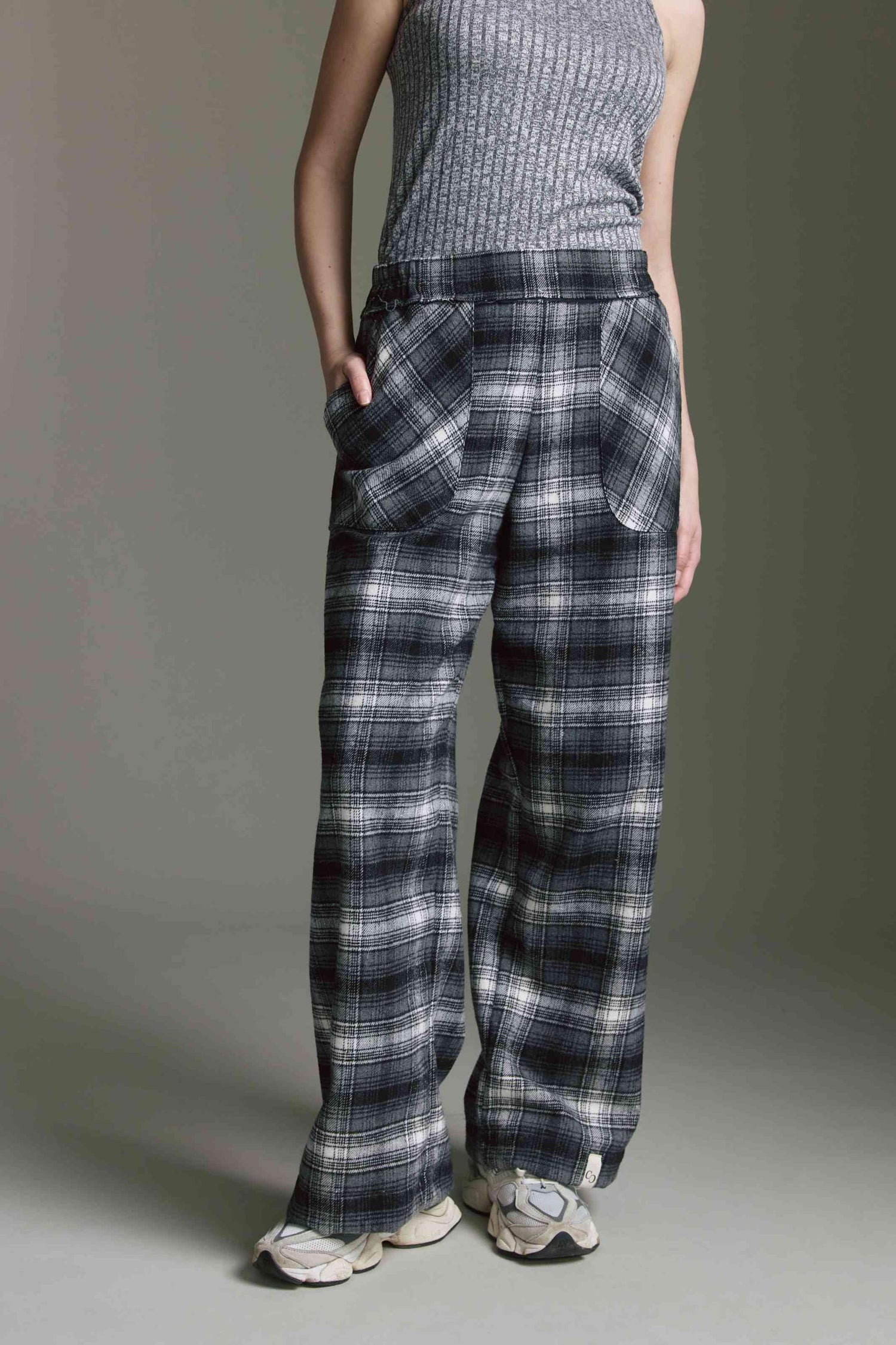 Karo Hose Mit Weitem Bein