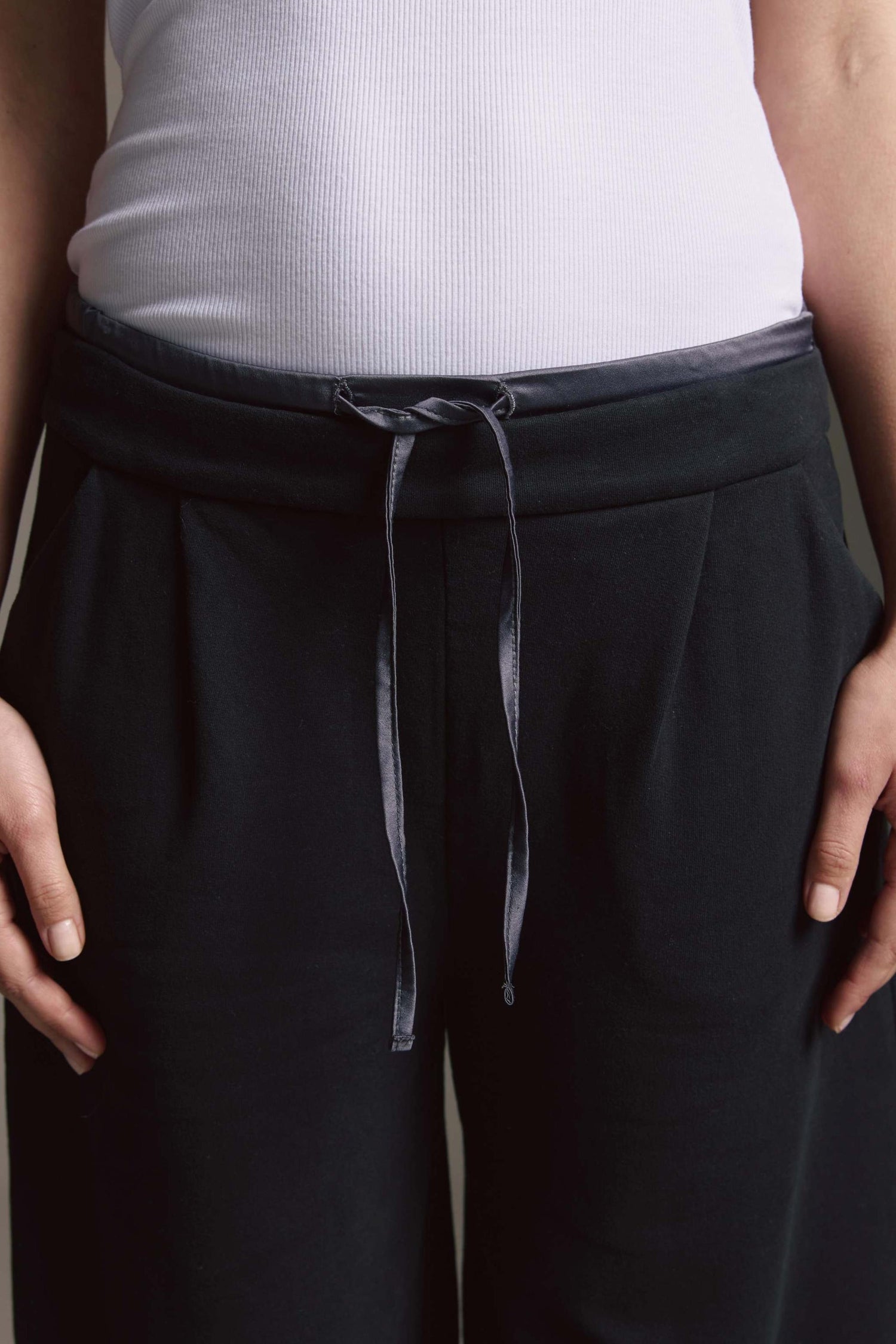 Gewaschene Sweathose Mit Layer Am Bund