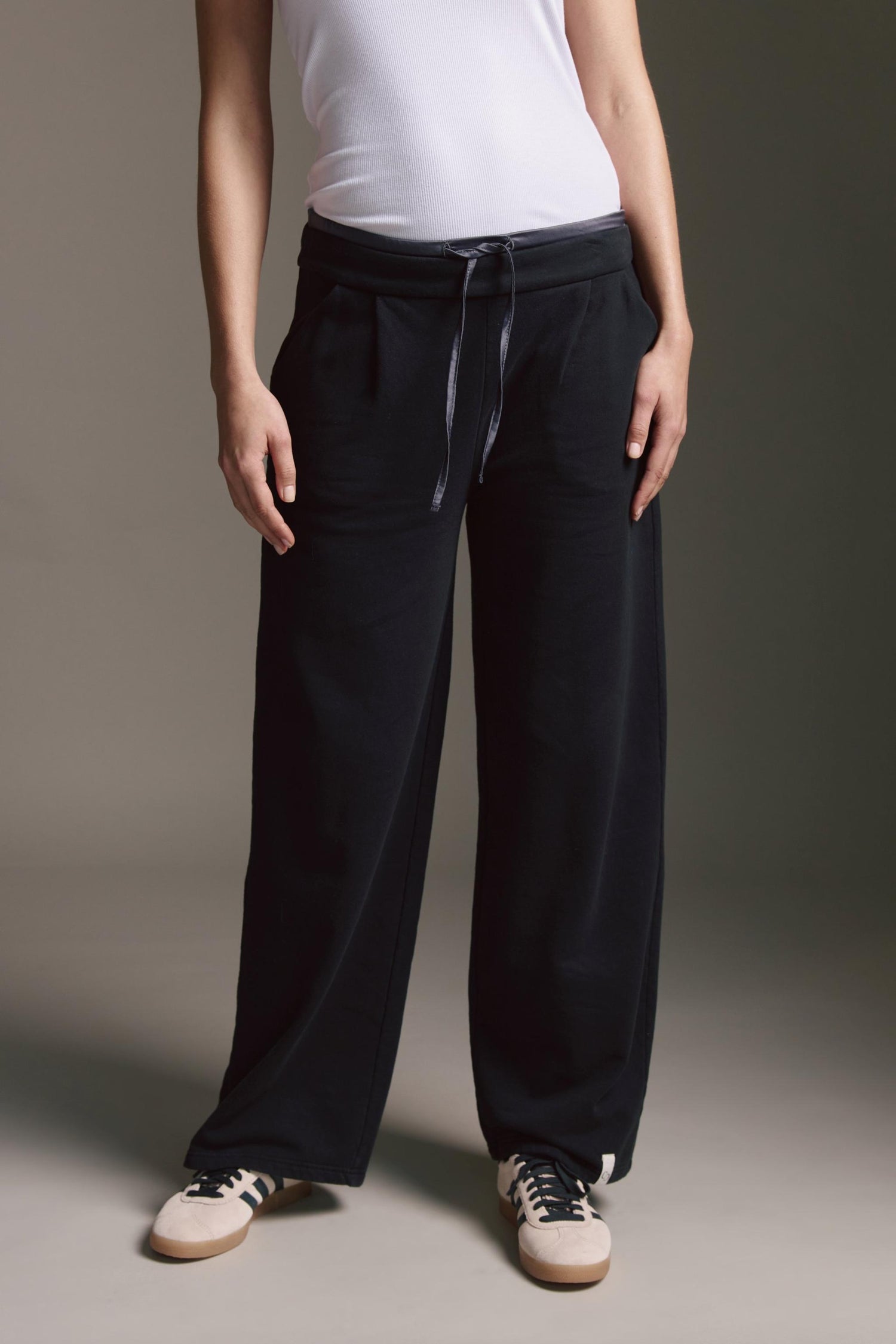 Gewaschene Sweathose Mit Layer Am Bund