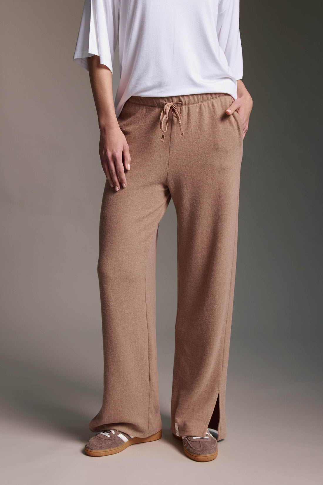 Cozy Hose Mit Elastischem Bund Und Schlitz Am Beinsaum