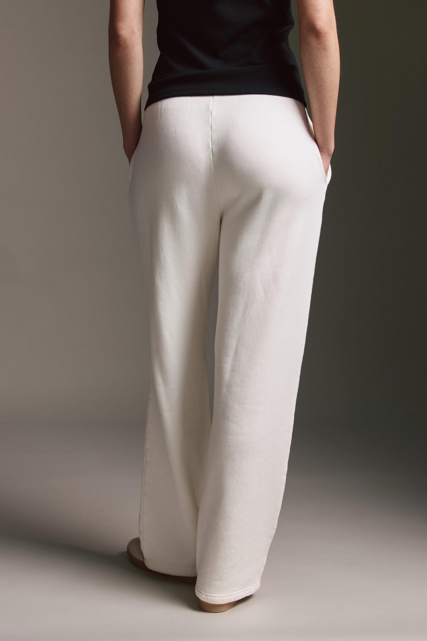 Softe Hose Mit Rollkanten-Detail Und Geradem Bein