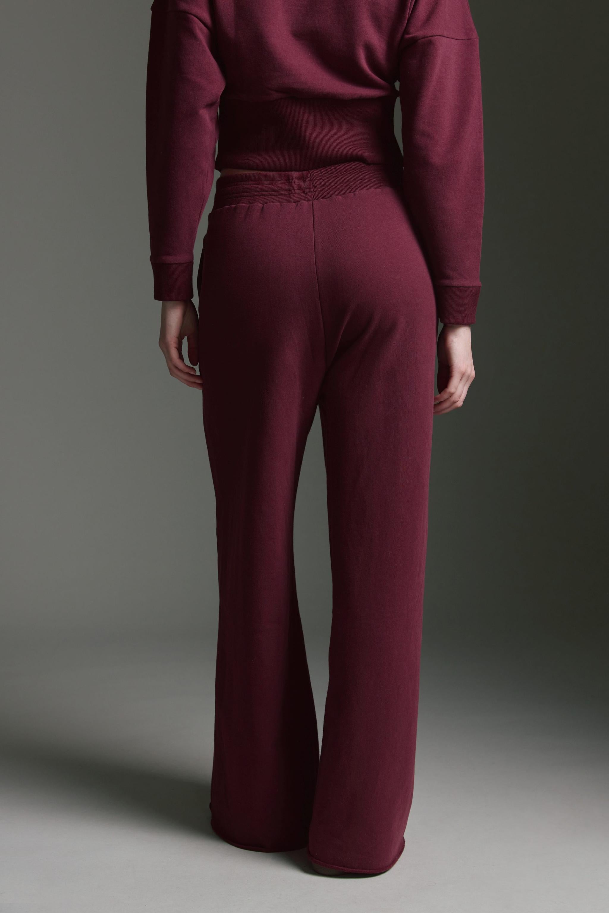 Sweathose Mit Weitem Bein