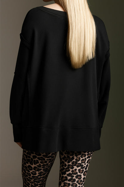 Softes Sweatshirt Mit Weitem O-Hals Und Inside-Out Elementen
