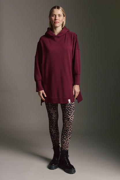 Softes Long Sweatshirt Mit Kapuze, Inside-Out Elementen Und Seitenschlitz