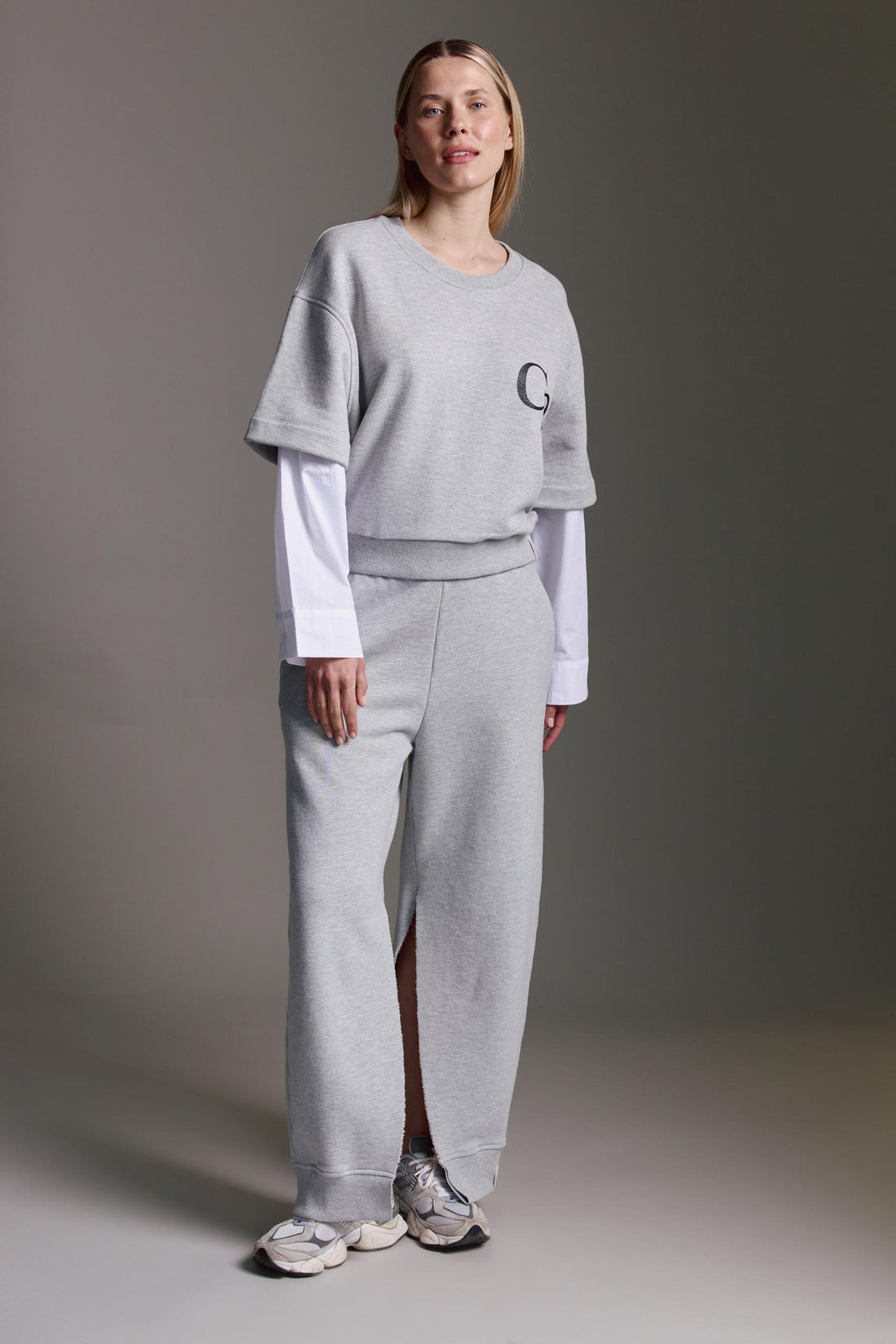 Heavy Weight Sweatshirt Mit Webärmeln Und Rundhals