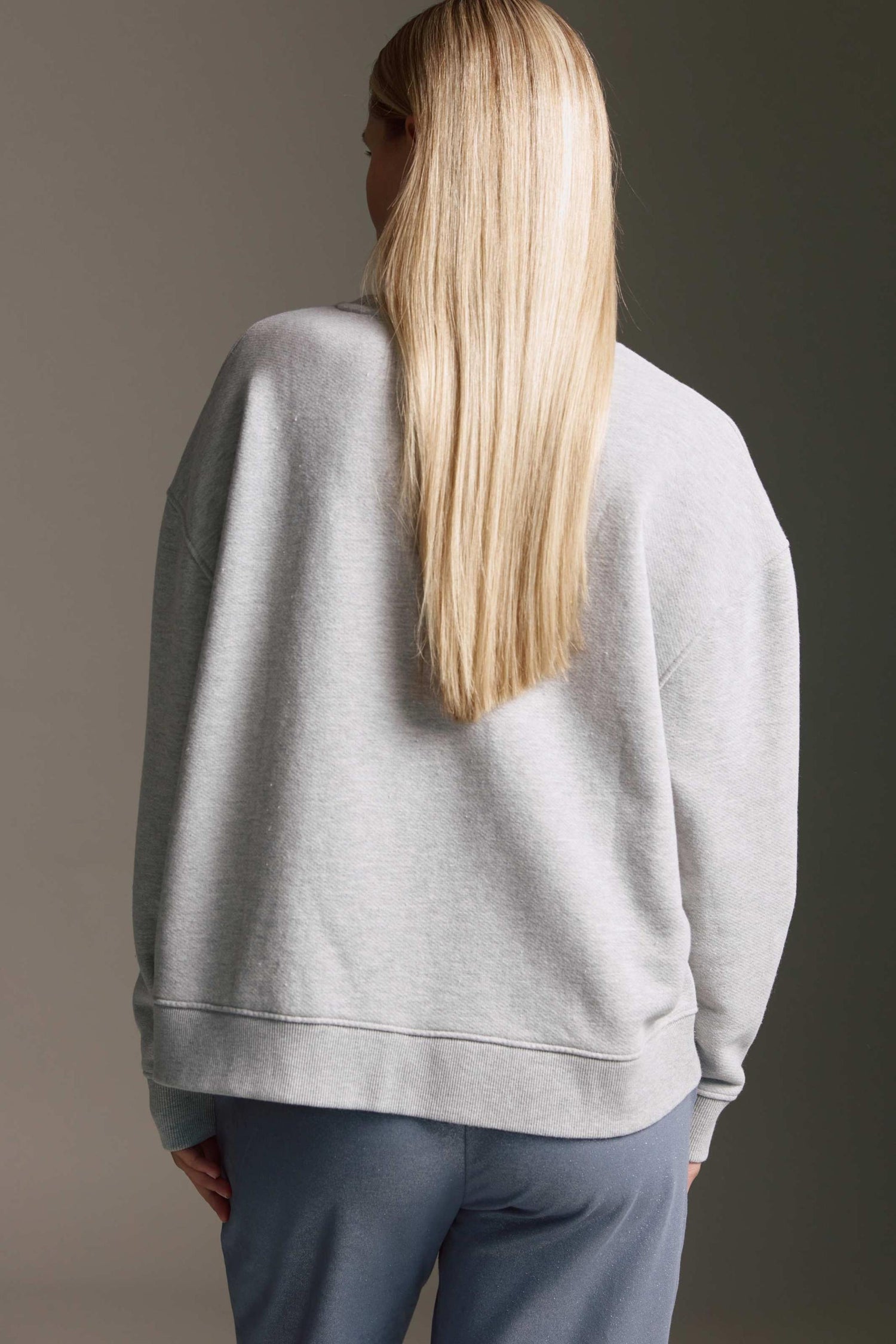 Heavy Weight Sweatshirt Mit Rundhals Und Offenen Seitennähten