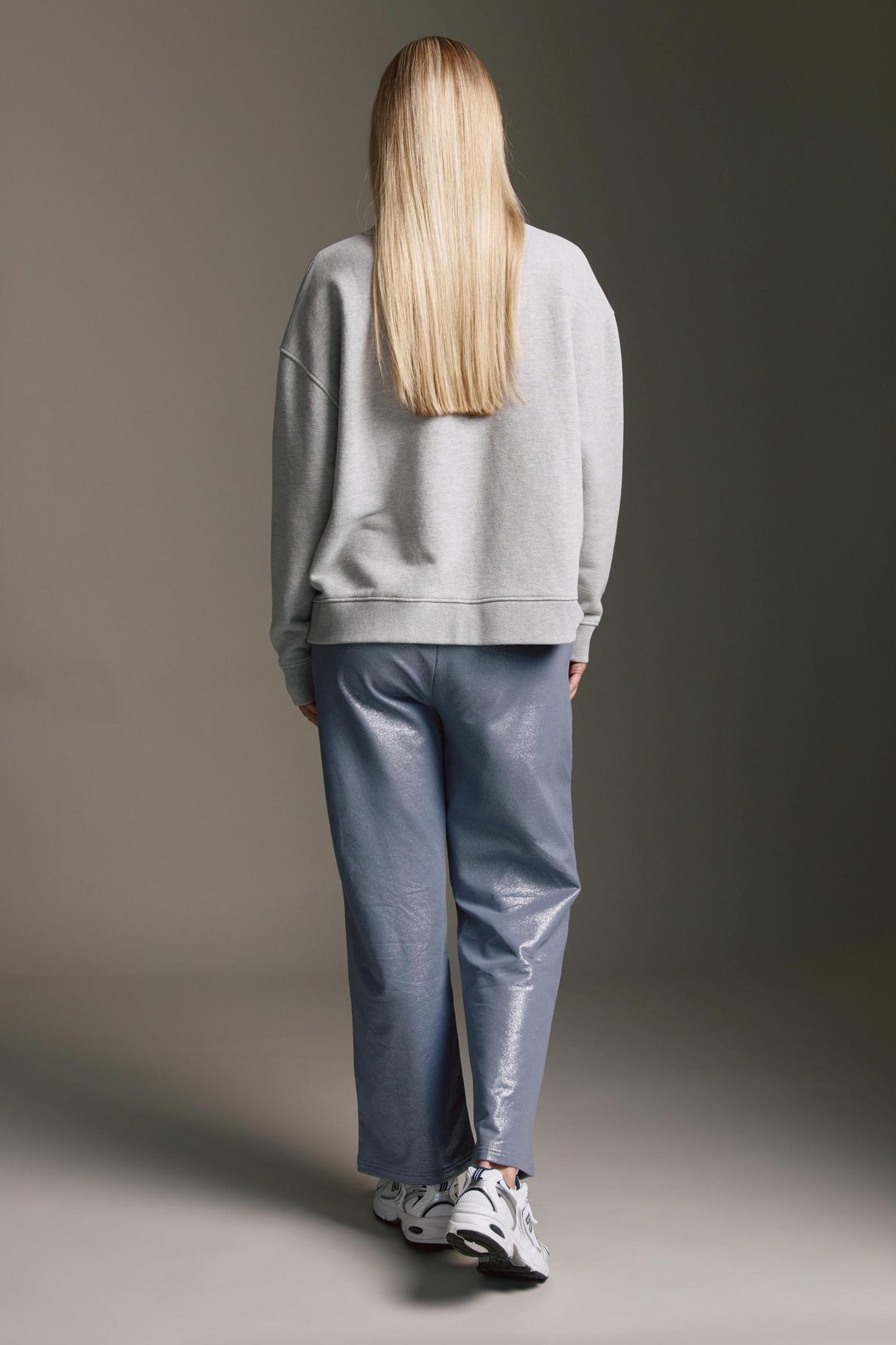 Heavy Weight Sweatshirt Mit Rundhals Und Offenen Seitennähten