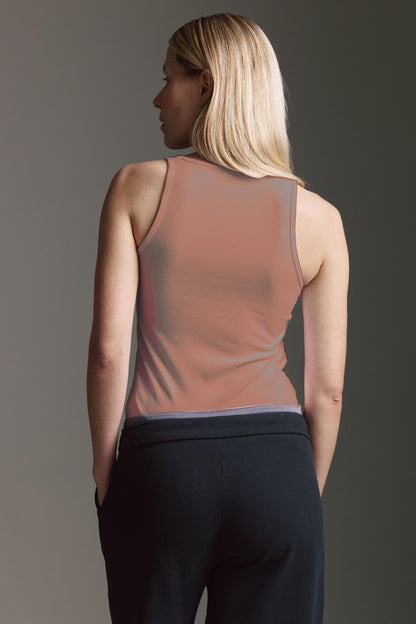 Geripptes Basic Top Mit Logostick