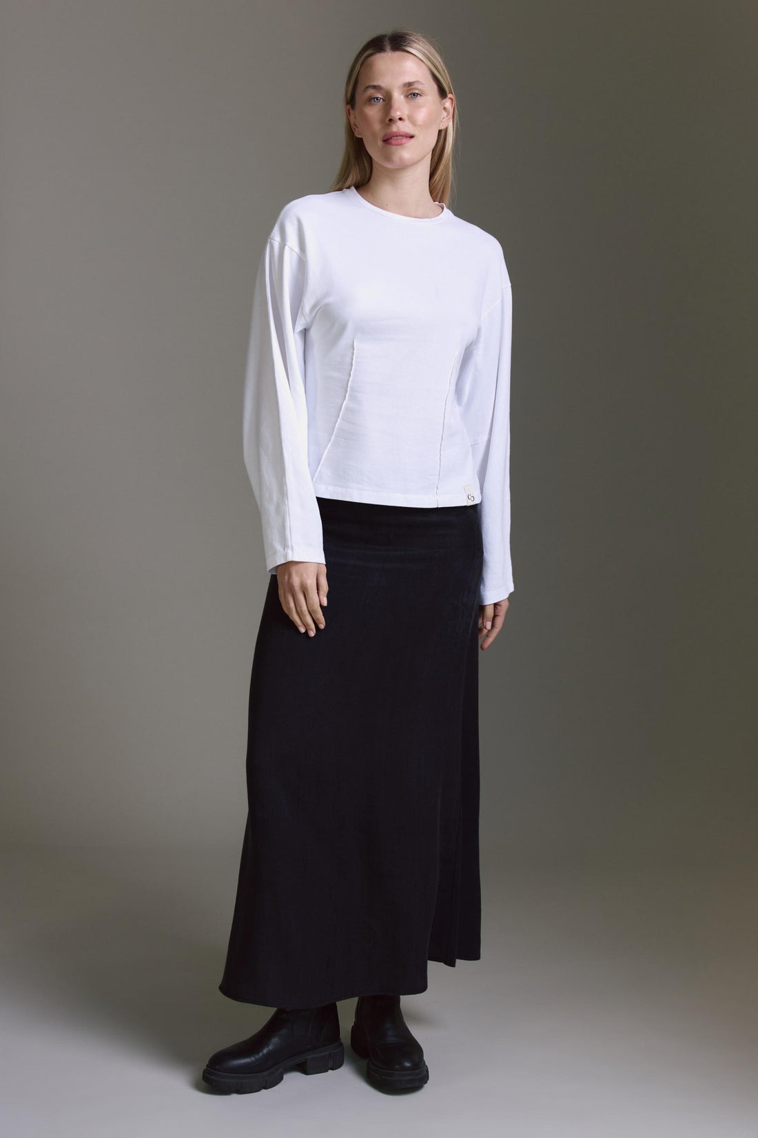 Softes Langarmshirt Mit Rundhals Und Abnähern