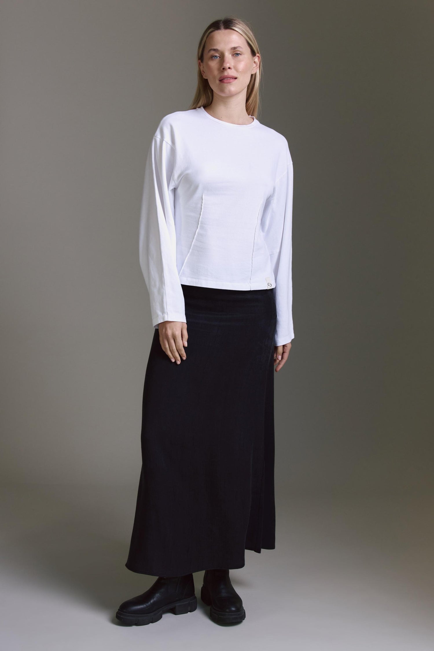 Softes Langarmshirt Mit Rundhals Und Abnähern