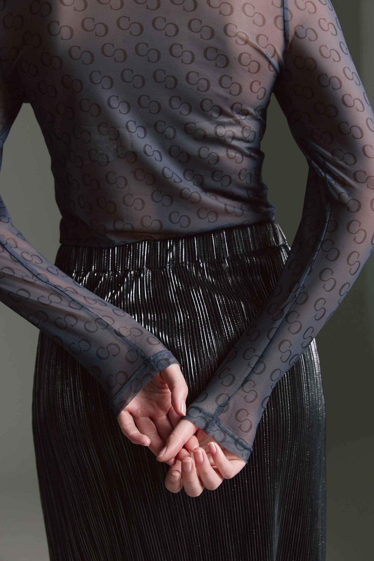 Sheer Langarmshirt Mit Stehkragen Und Logo Aop