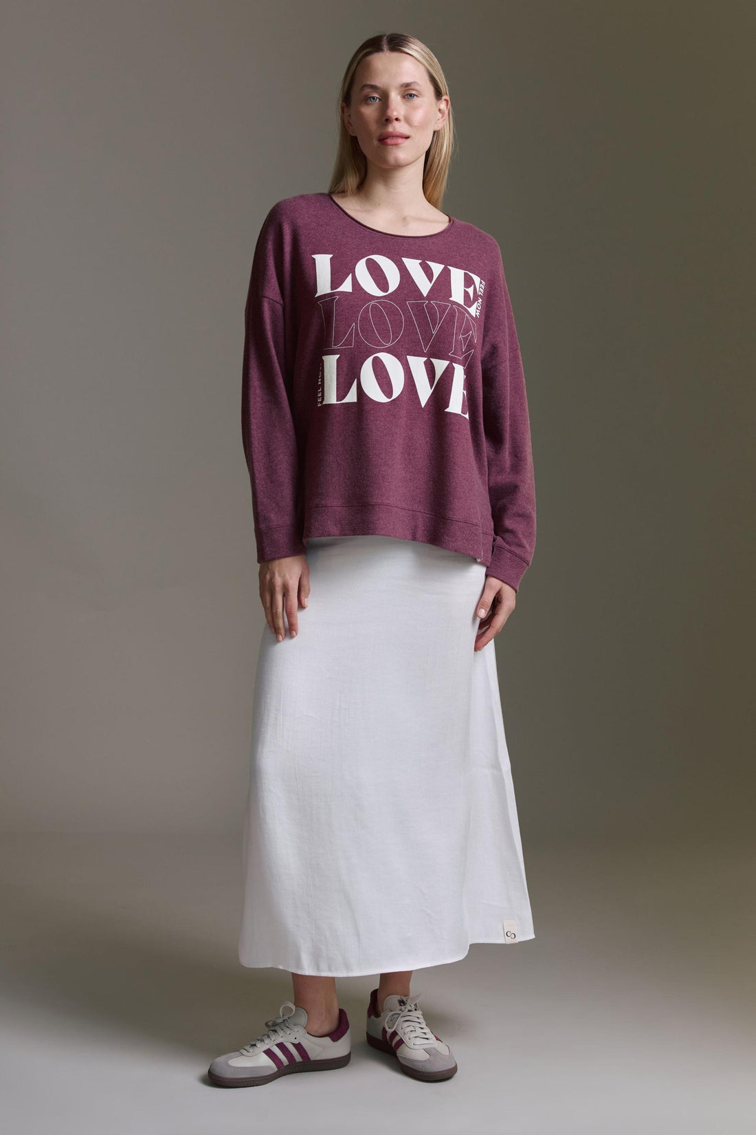 Cozy Oversized Langarmshirt Mit Seitenschlitzen Und Love Druck