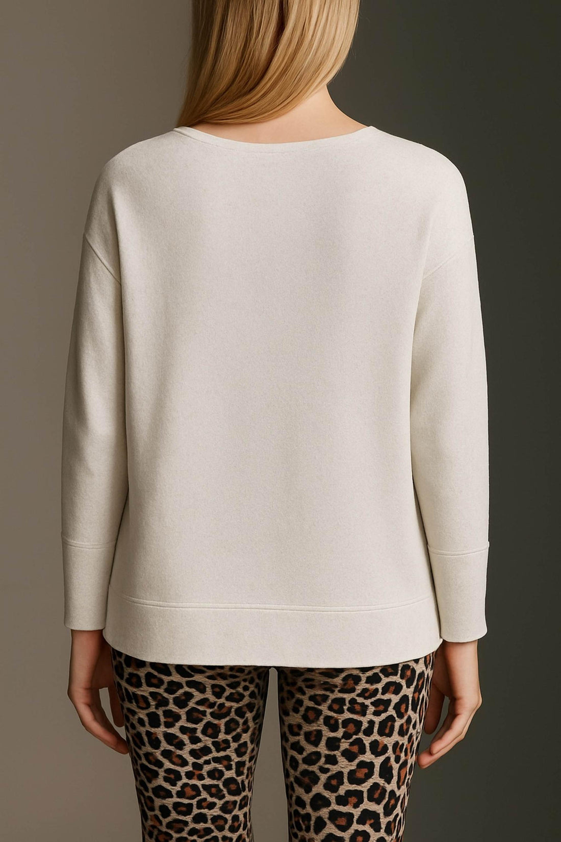 Cozy Langarmshirt Mit V-Hals, Saumversatz Und Besonderer Ärmelmanschette